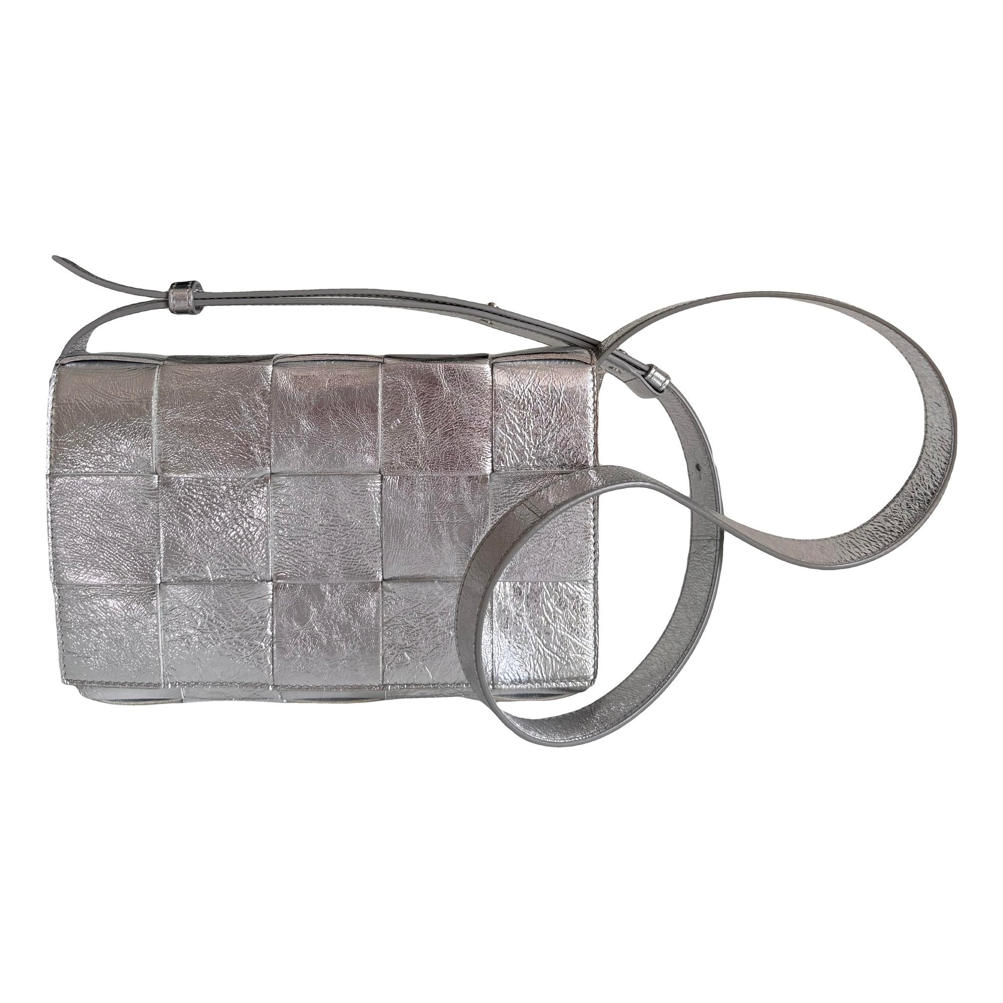 Cassette leather handbag