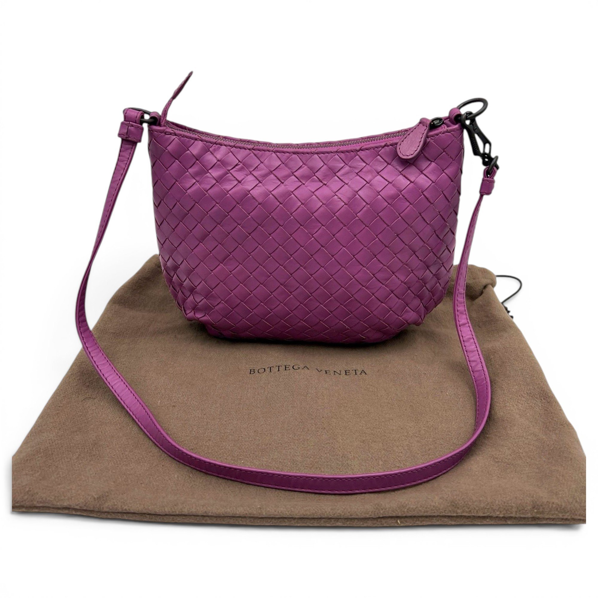 Leather crossbody bag