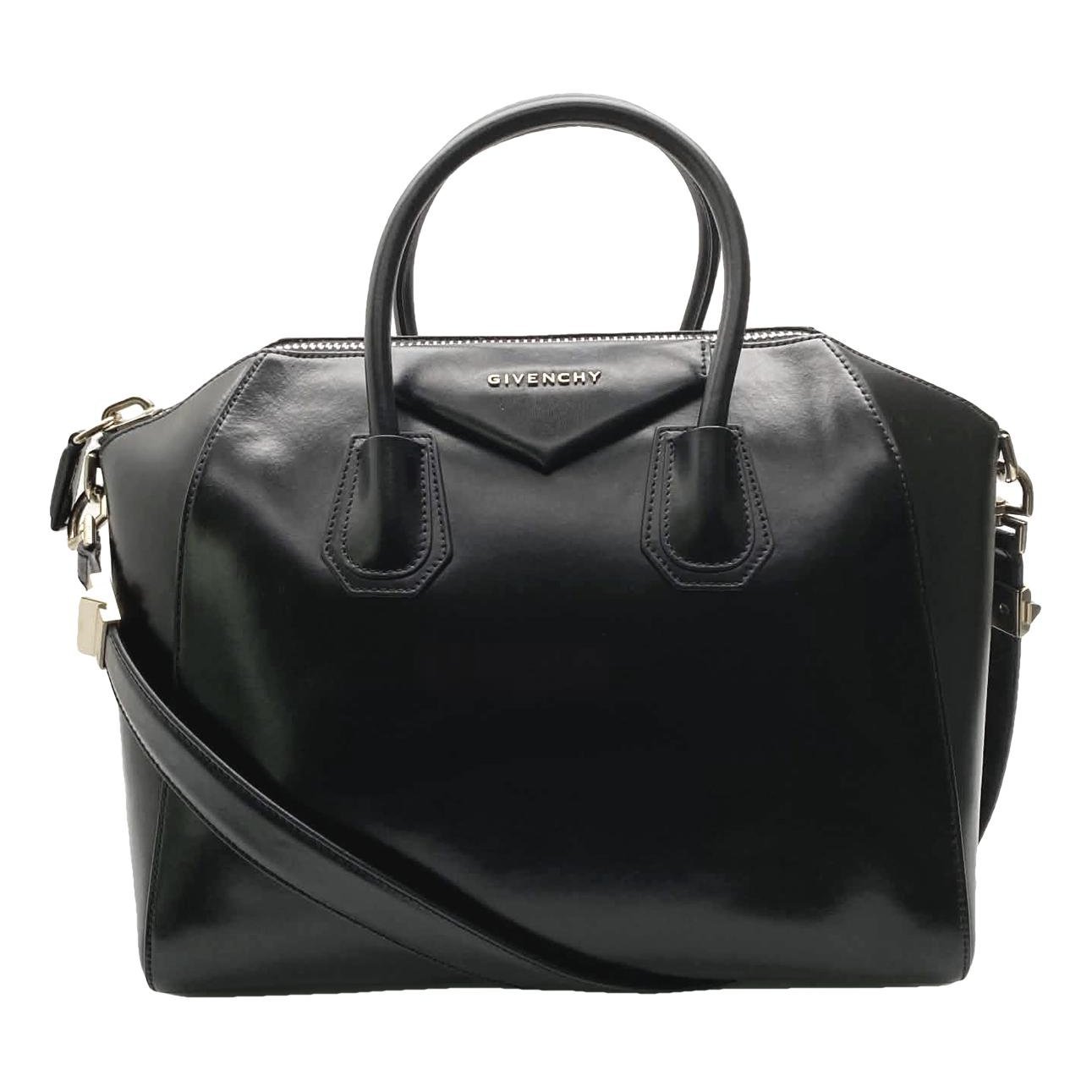 Antigona leather handbag