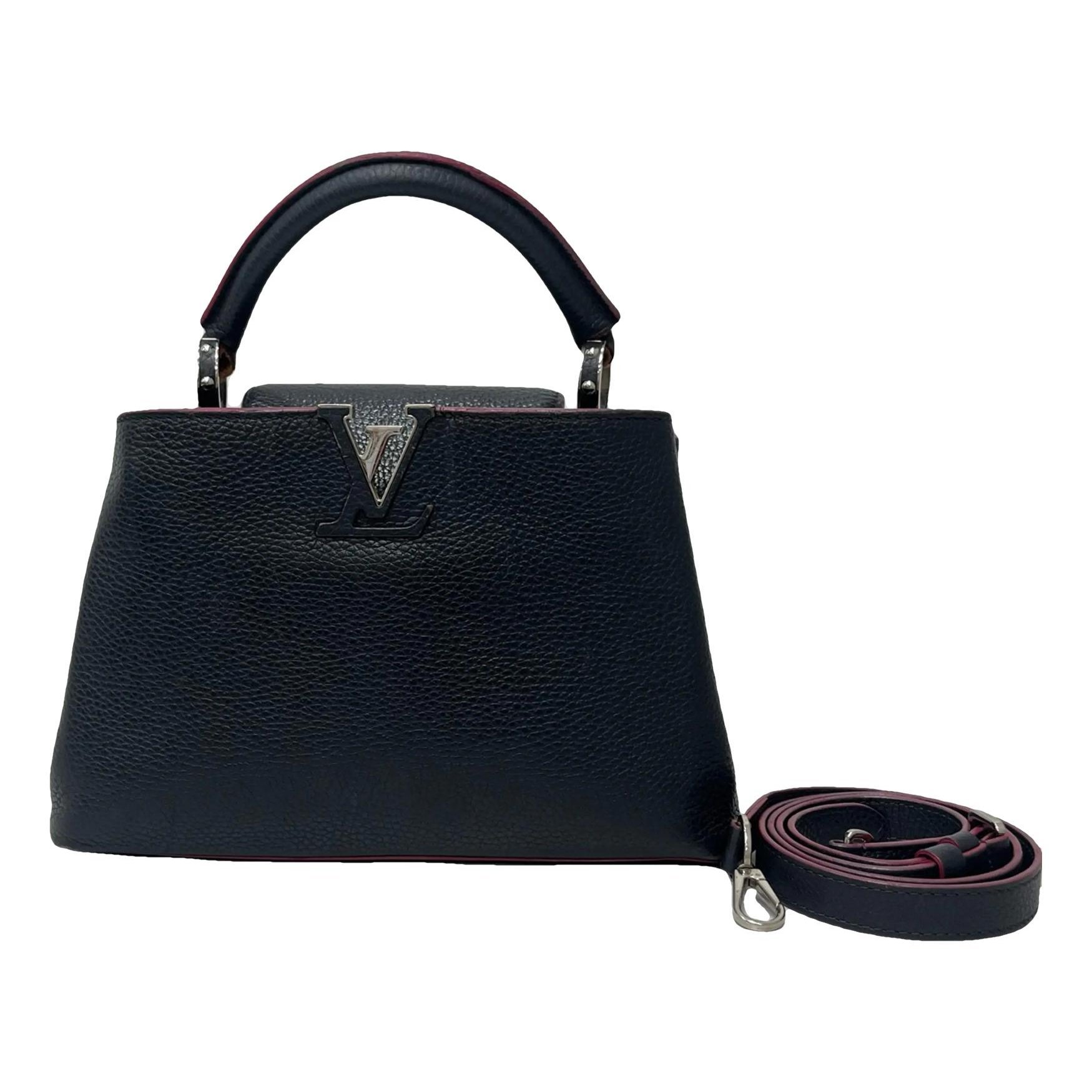 Capucines leather crossbody bag