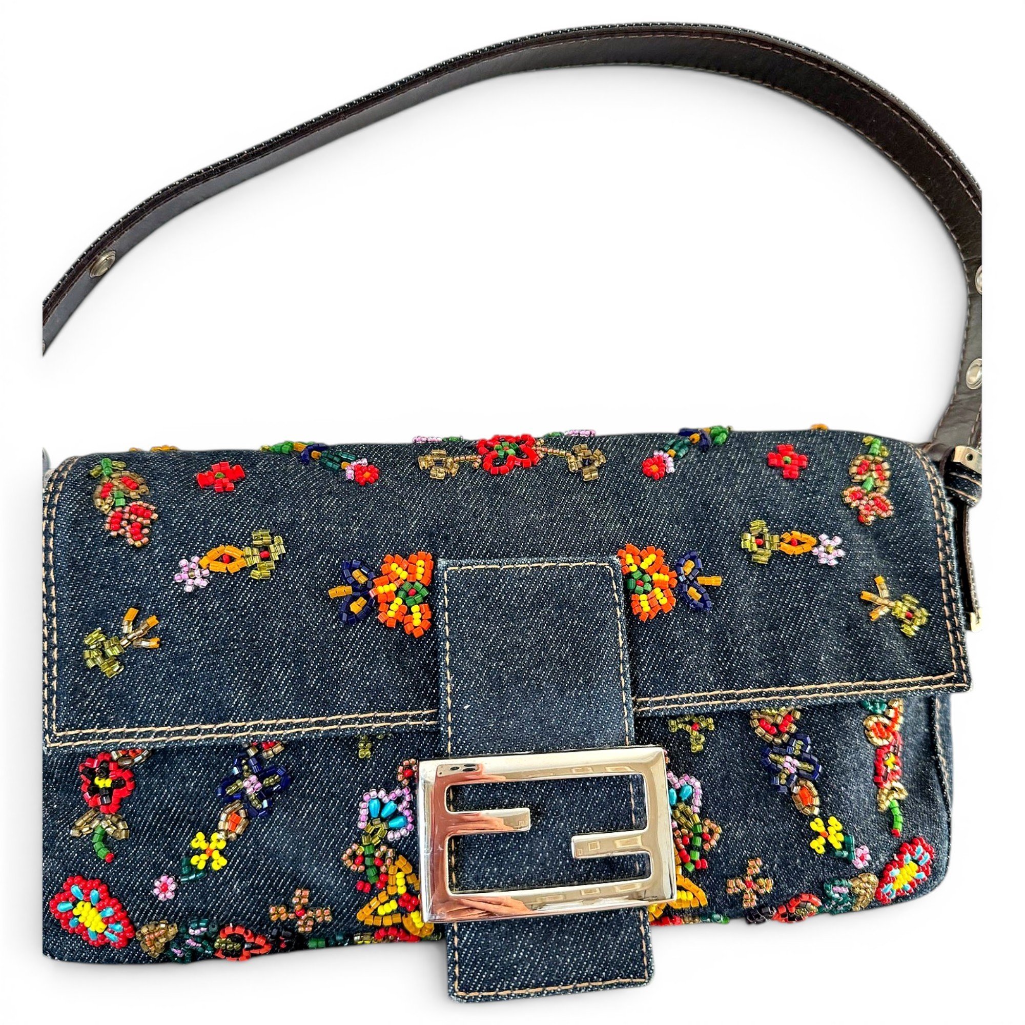 Baguette handbag