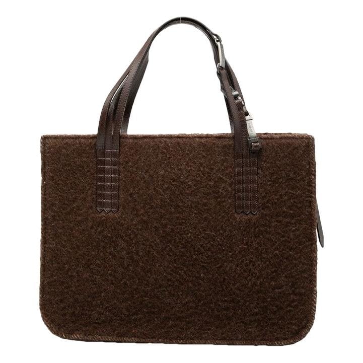 Leather tote