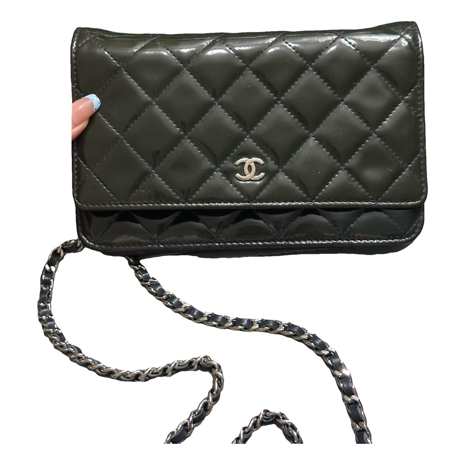 Wallet On Chain Timeless/Classique patent leather crossbody bag