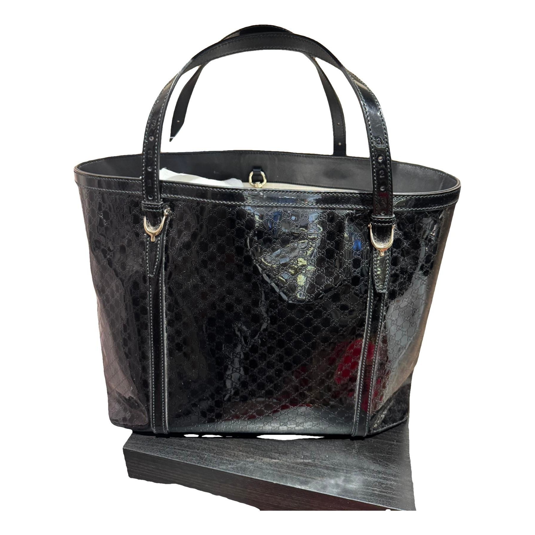 Patent leather handbag