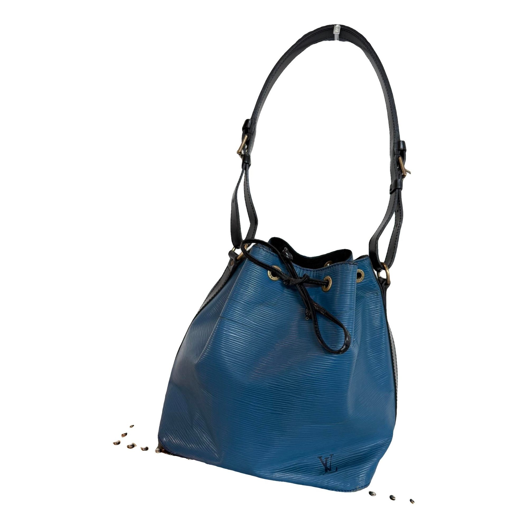 Noé leather handbag