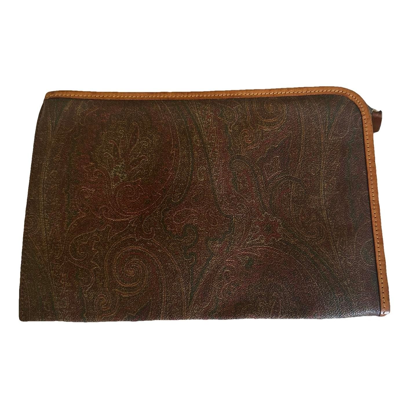 Cloth clutch bag