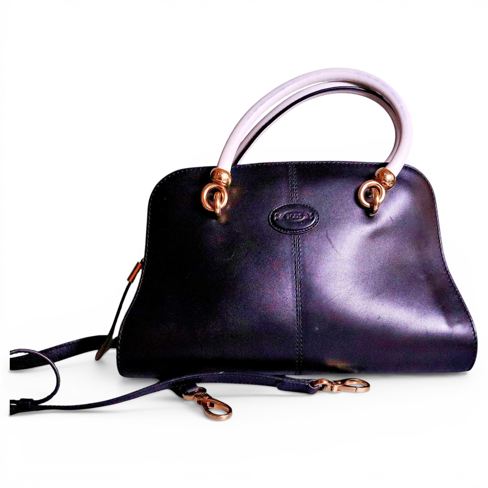 Leather handbag