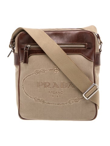 Signature Logo Jacquard