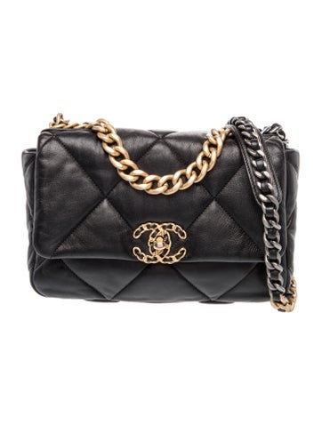Medium 19 Flap Bag