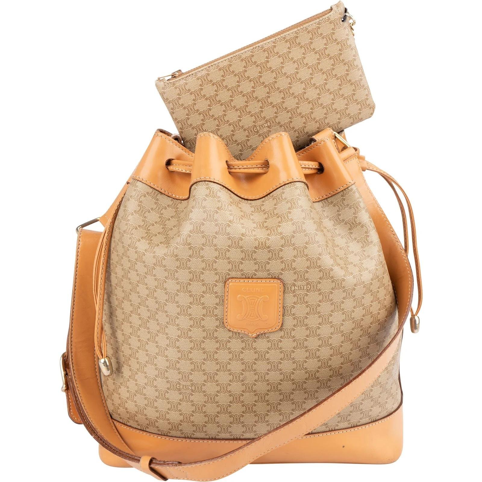 Clasp Bucket leather handbag