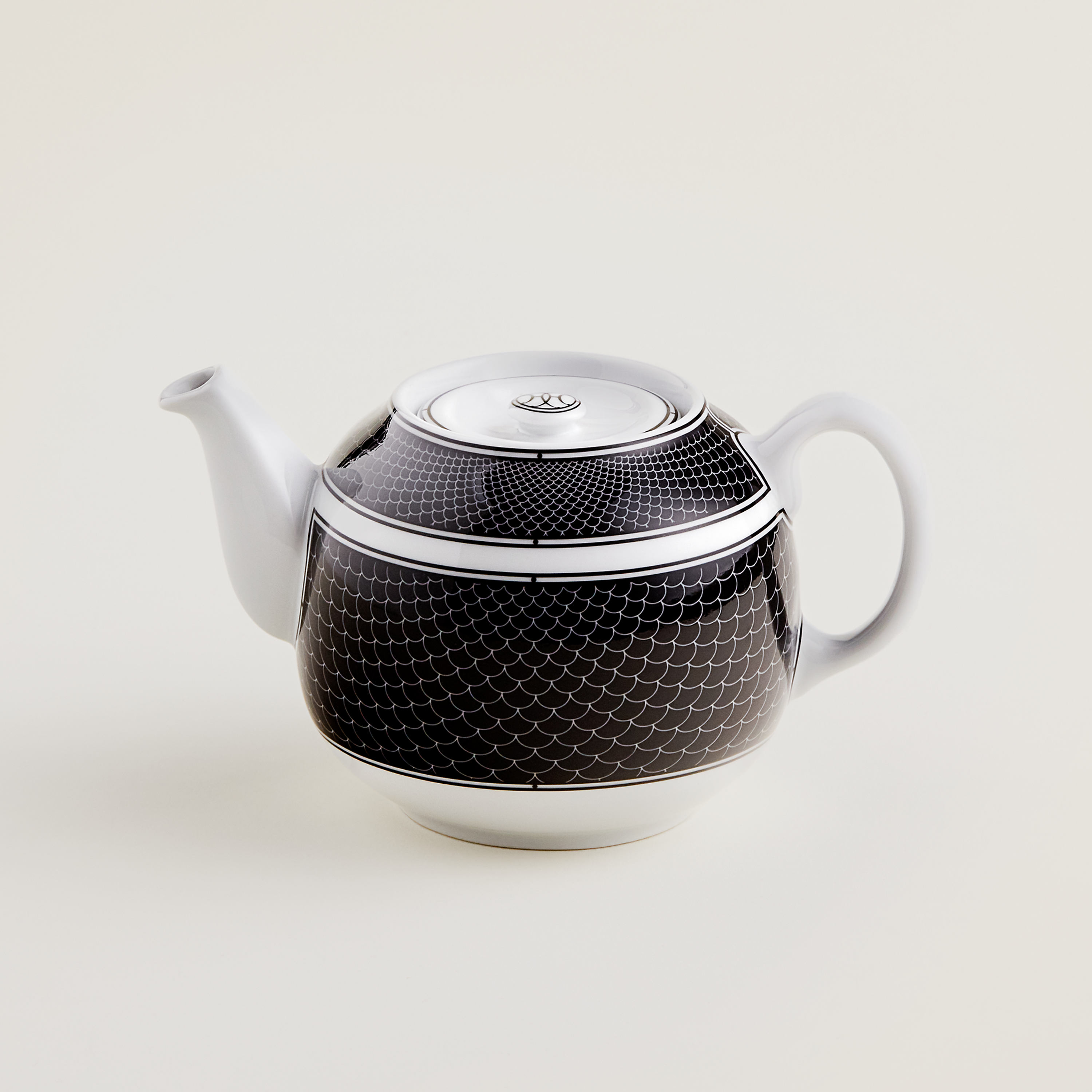 H Deco teapot
