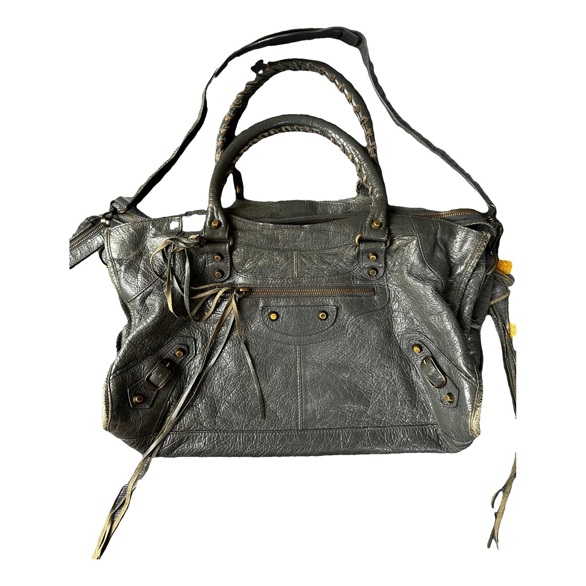 City leather handbag