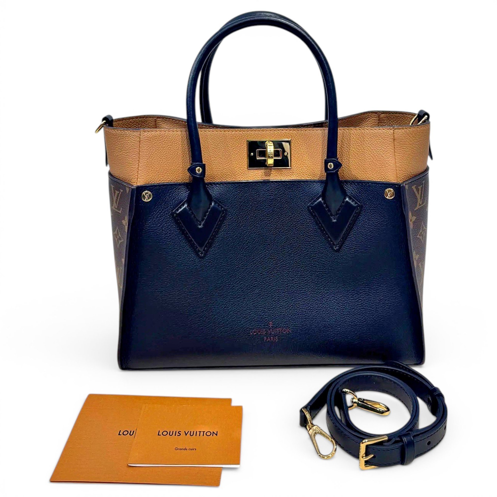 On My Side leather handbag