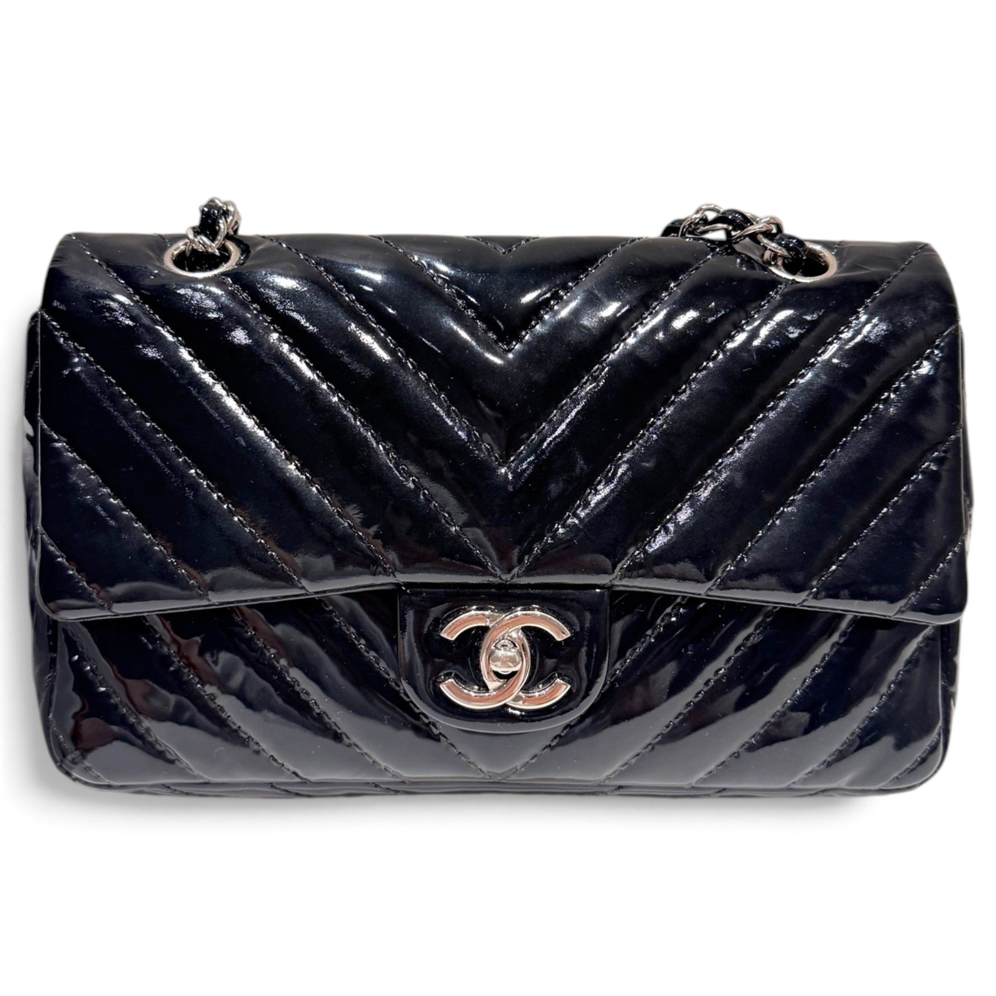 Timeless/Classique patent leather crossbody bag