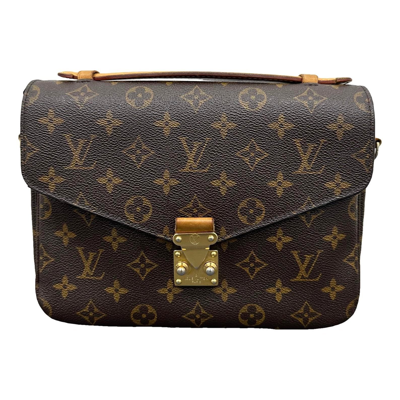 Metis leather handbag
