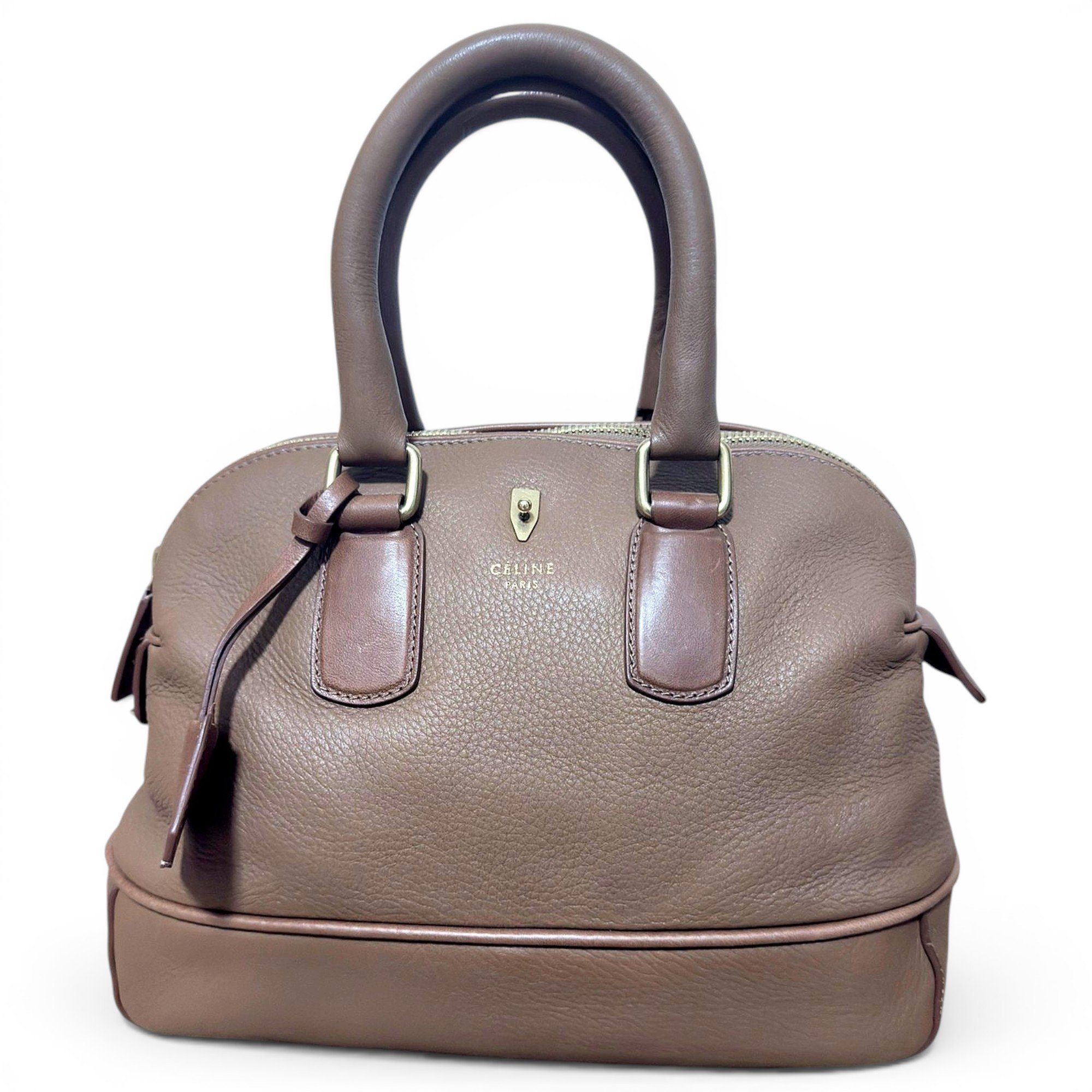 Leather travel bag
