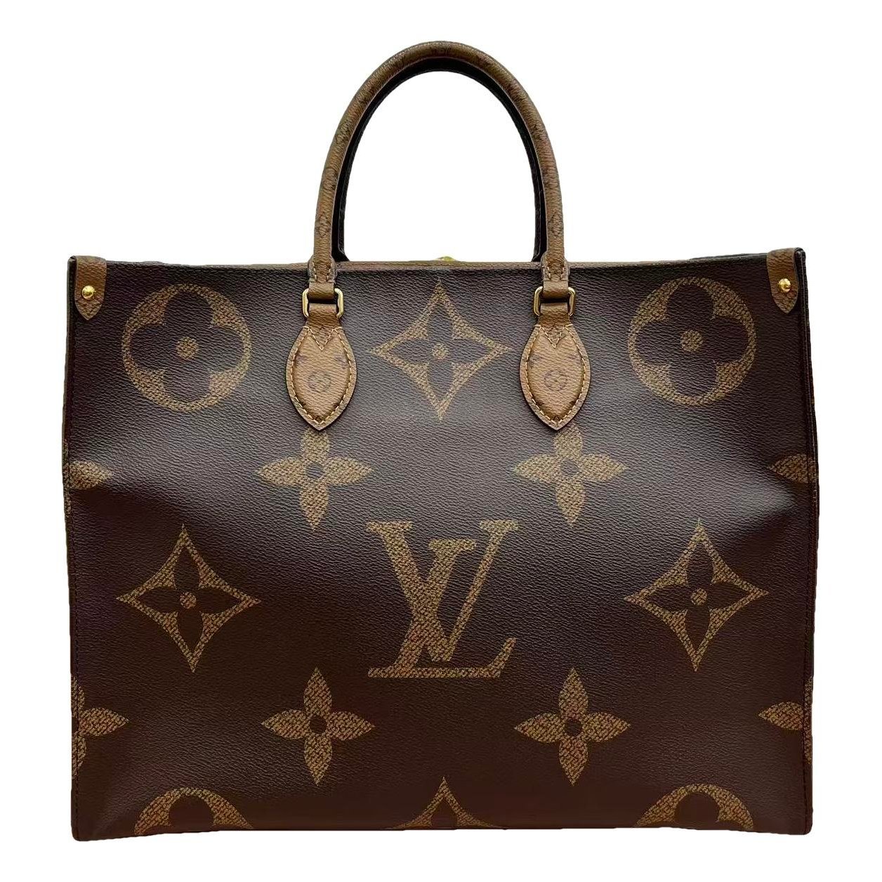 Onthego leather handbag