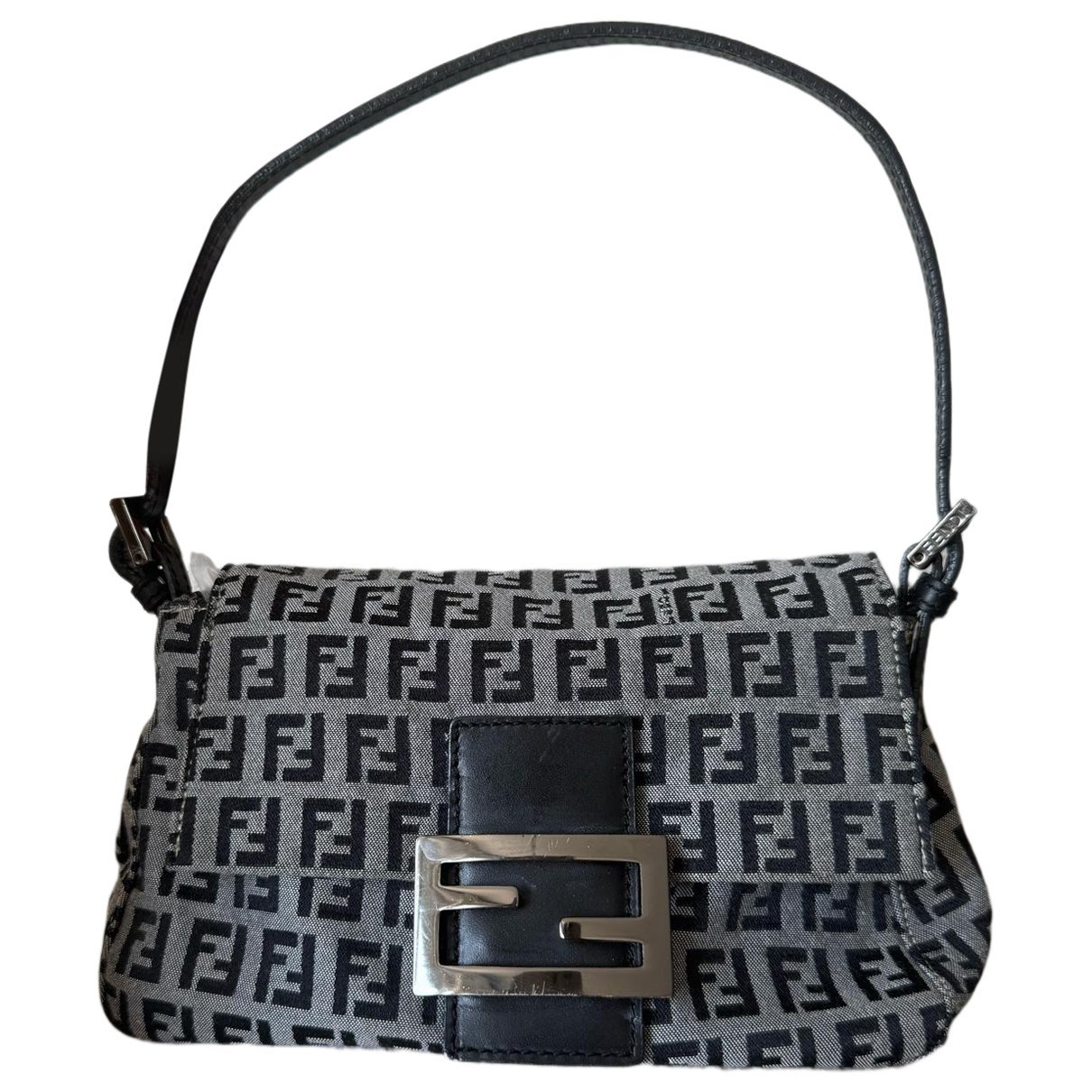 Baguette cloth handbag