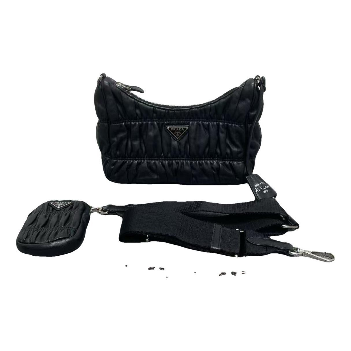 Re-edition leather handbag
