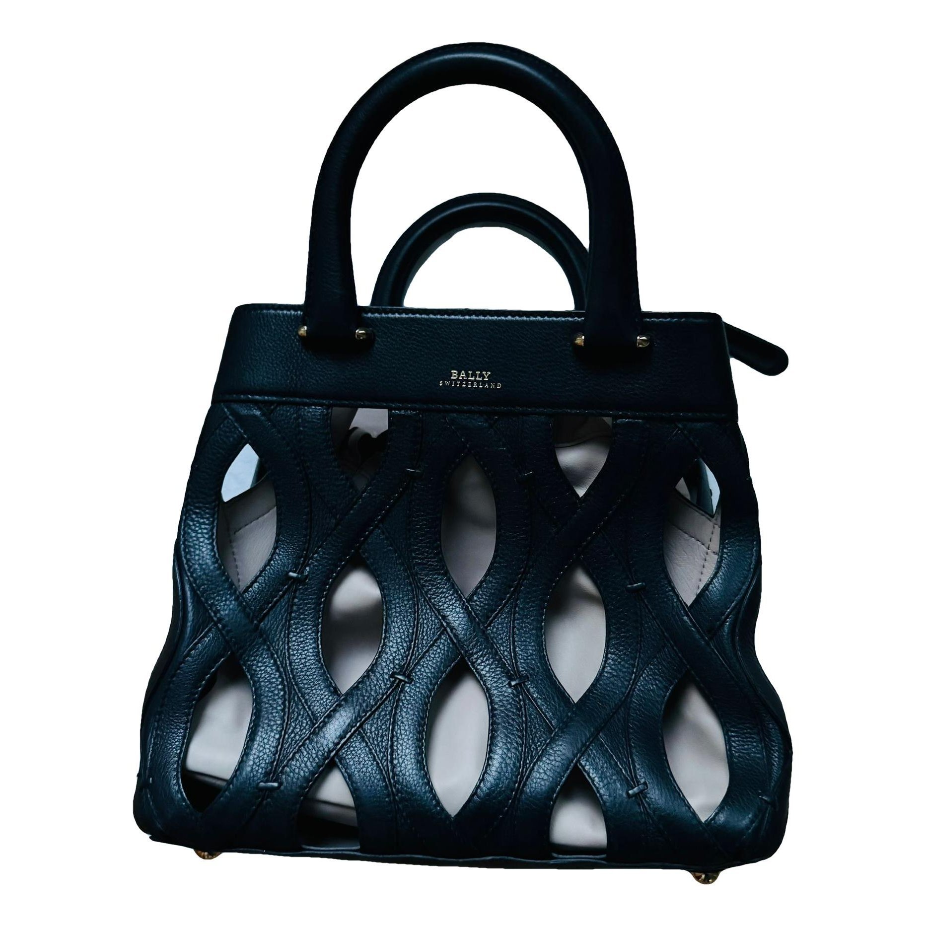 Leather tote