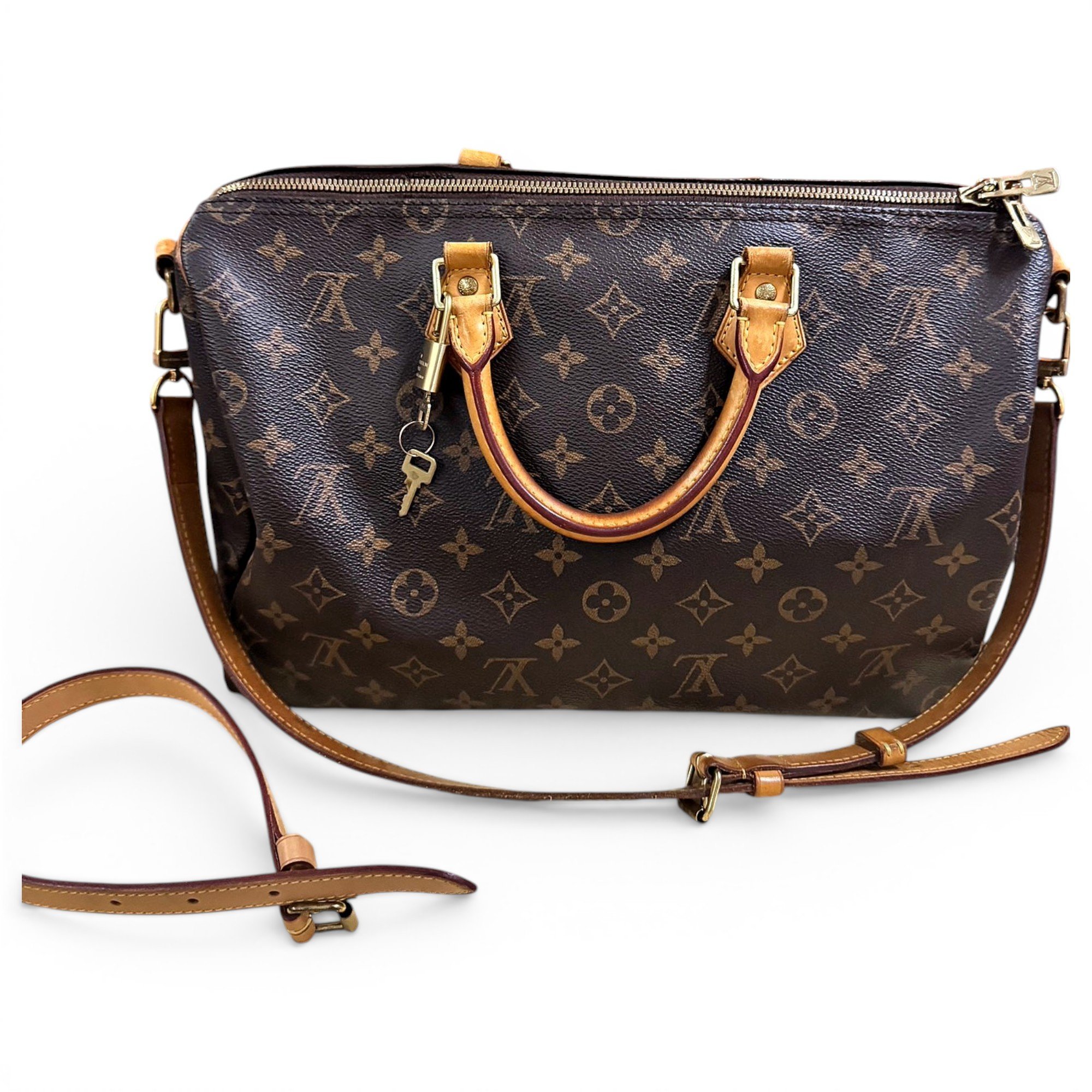 Leather travel bag
