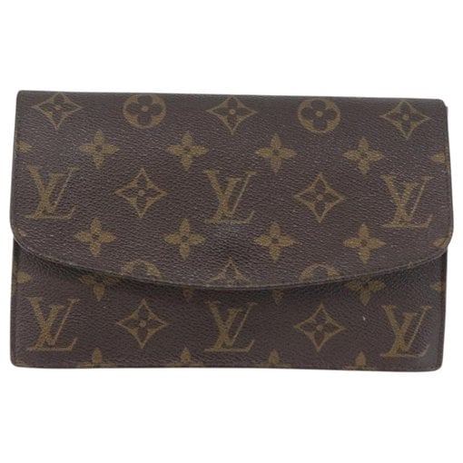Leather clutch bag