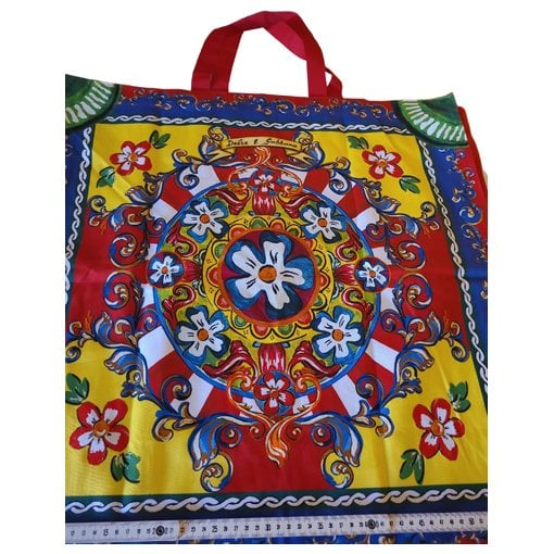 Tote