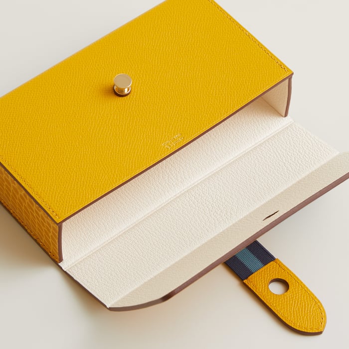 Random Brick Minaudiere