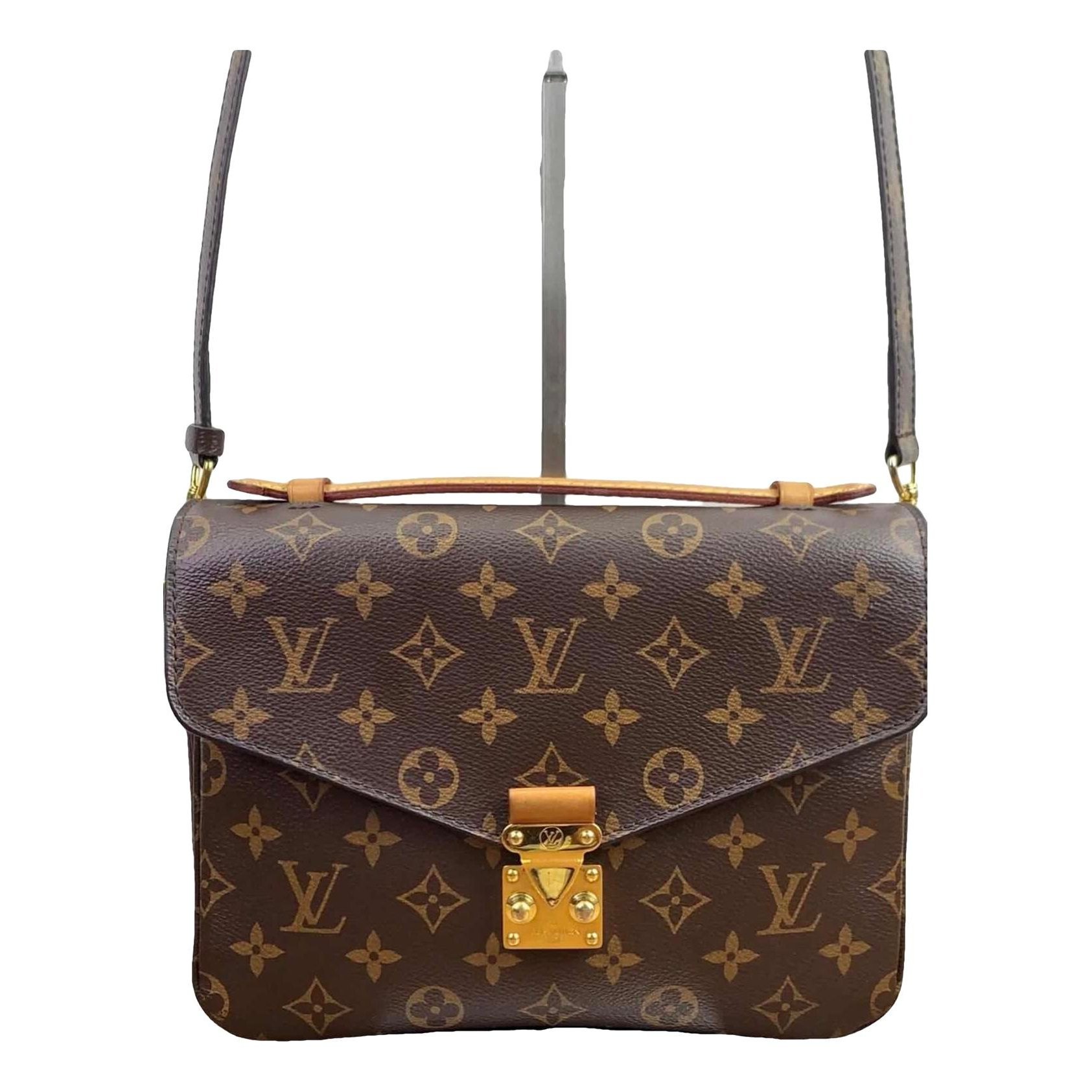 Leather clutch bag