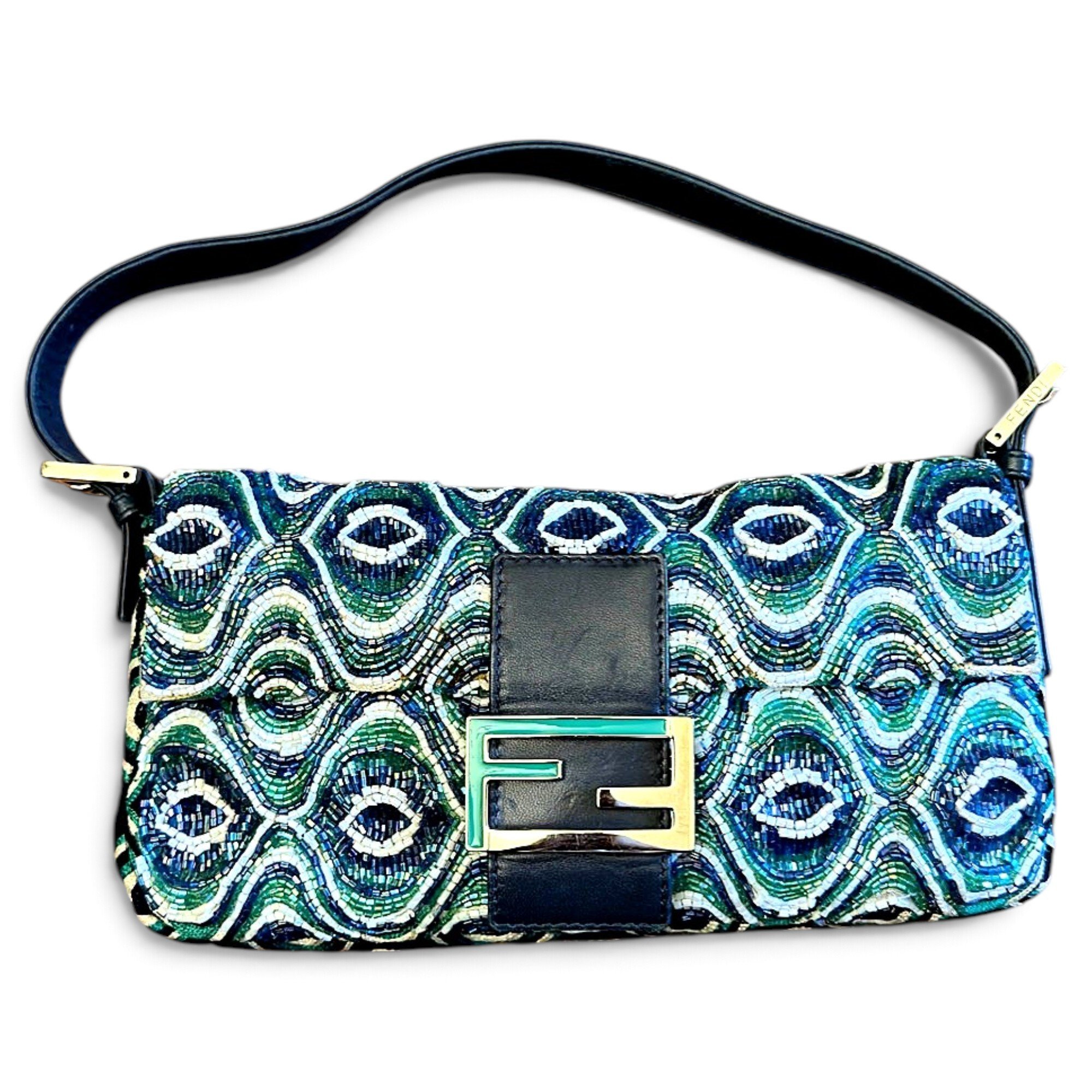 Baguette cloth handbag