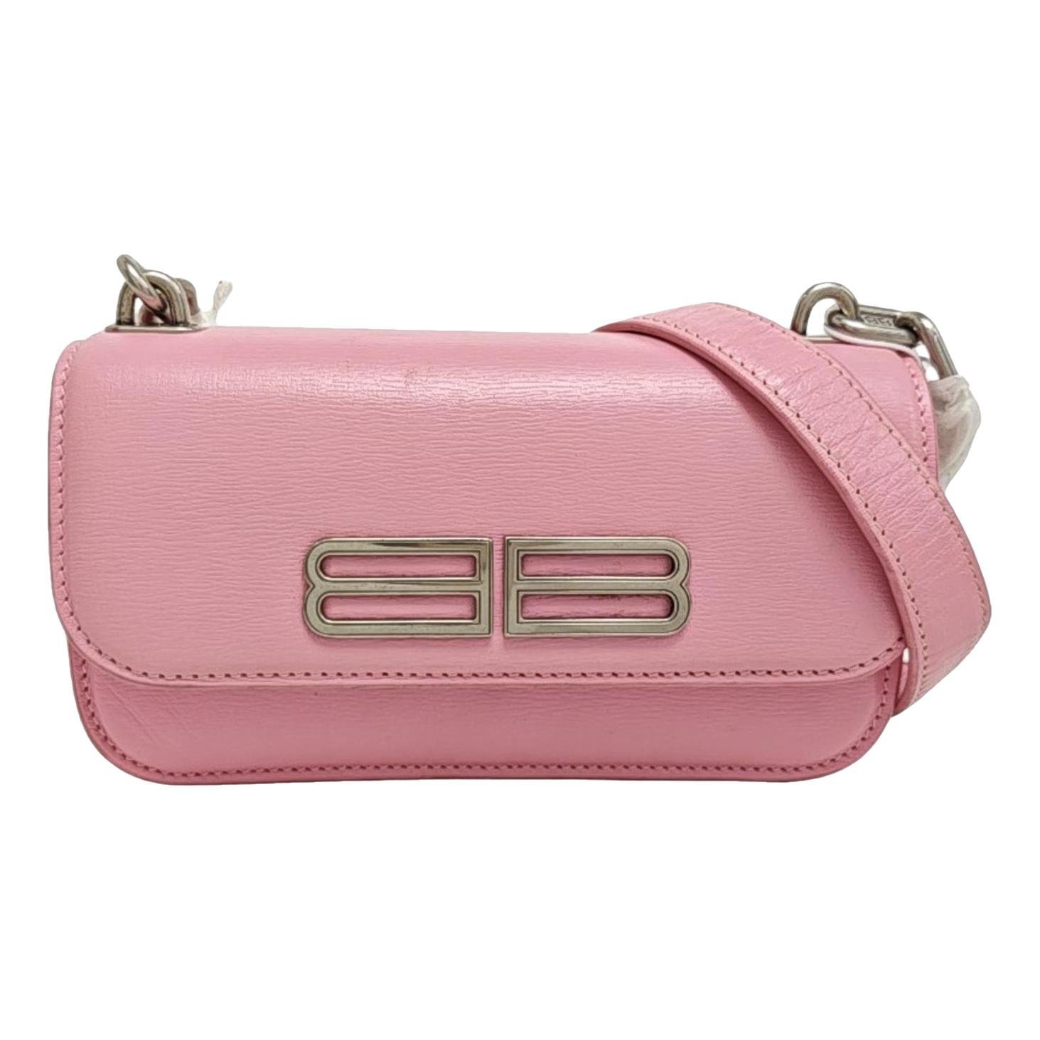 BB chain leather handbag