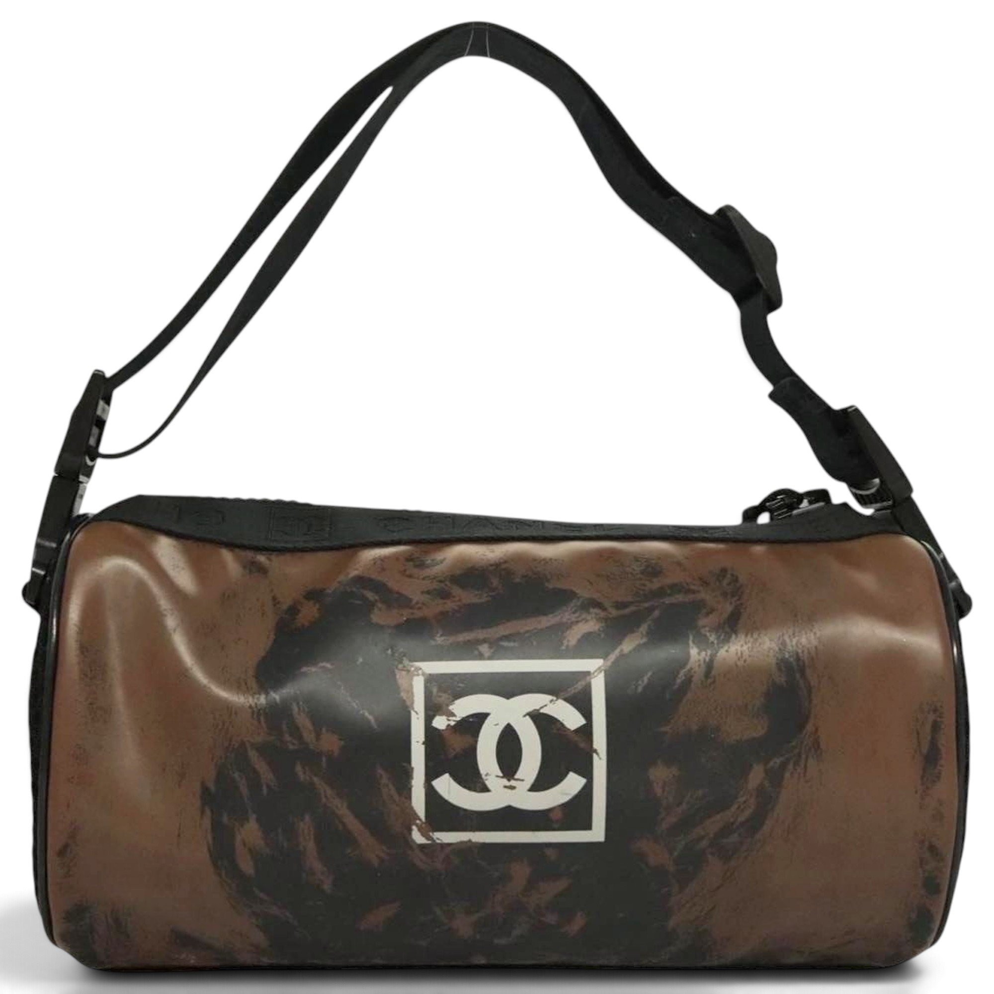 Leather travel bag