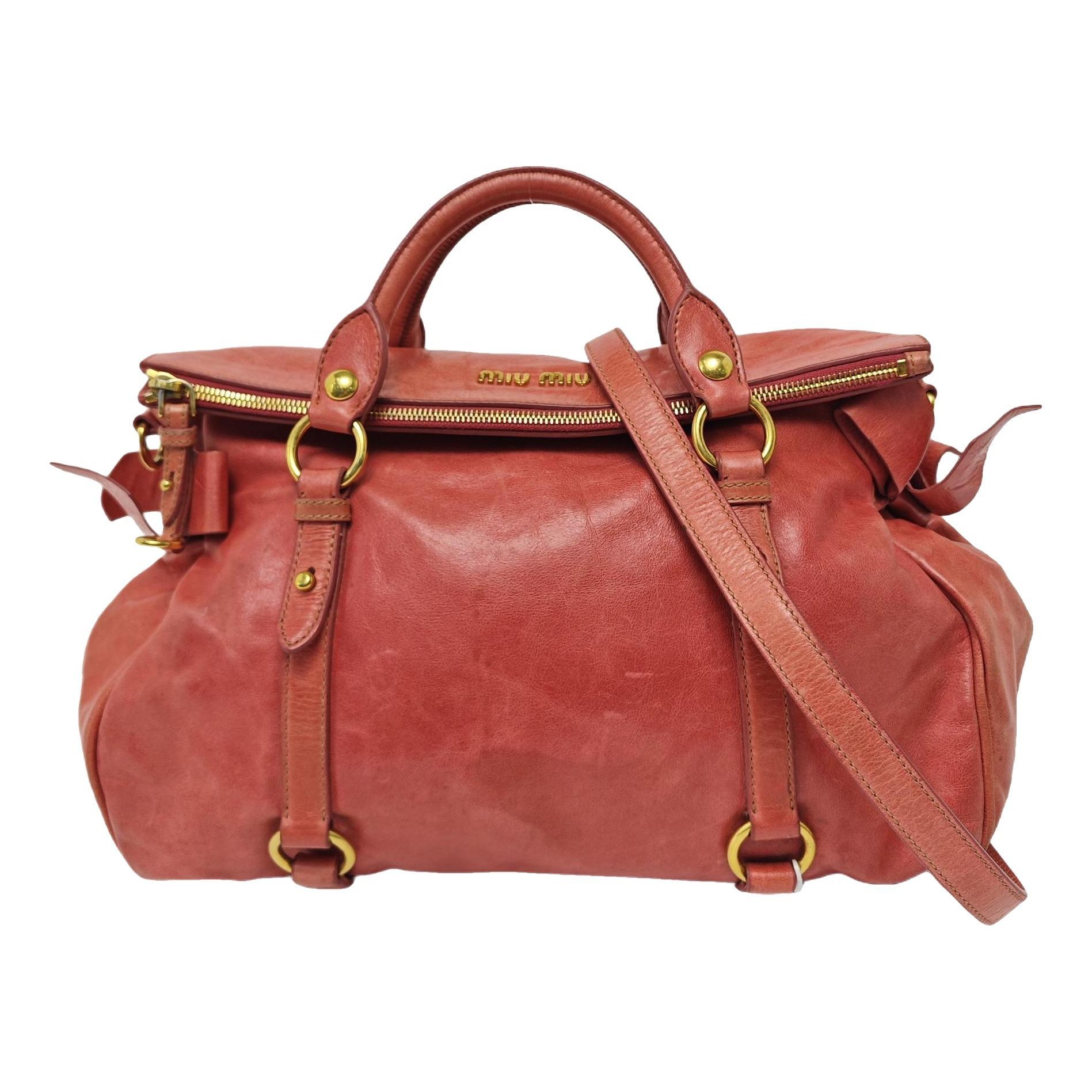 Vitello leather crossbody bag