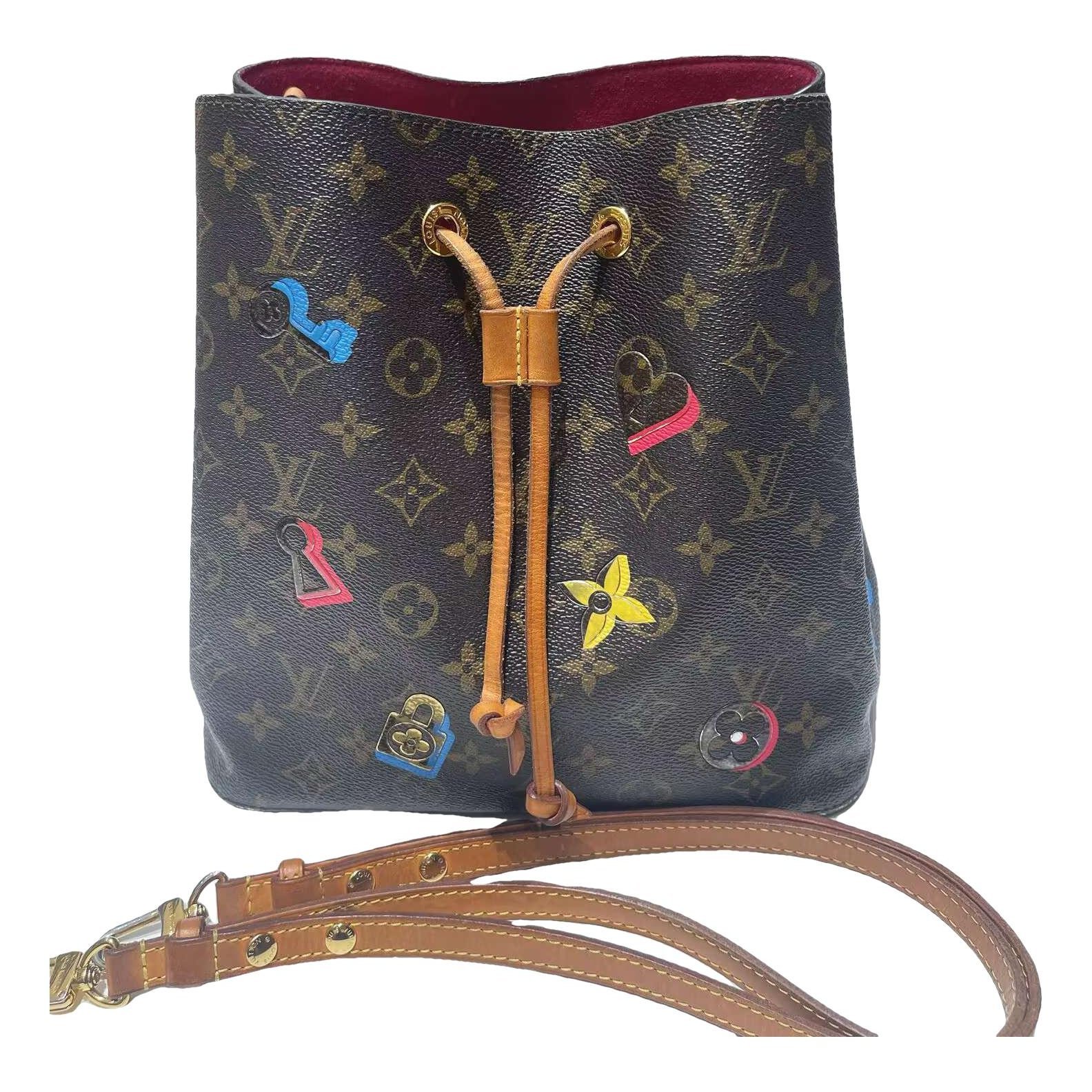 Louis Vuitton NéoNoé leather handbag