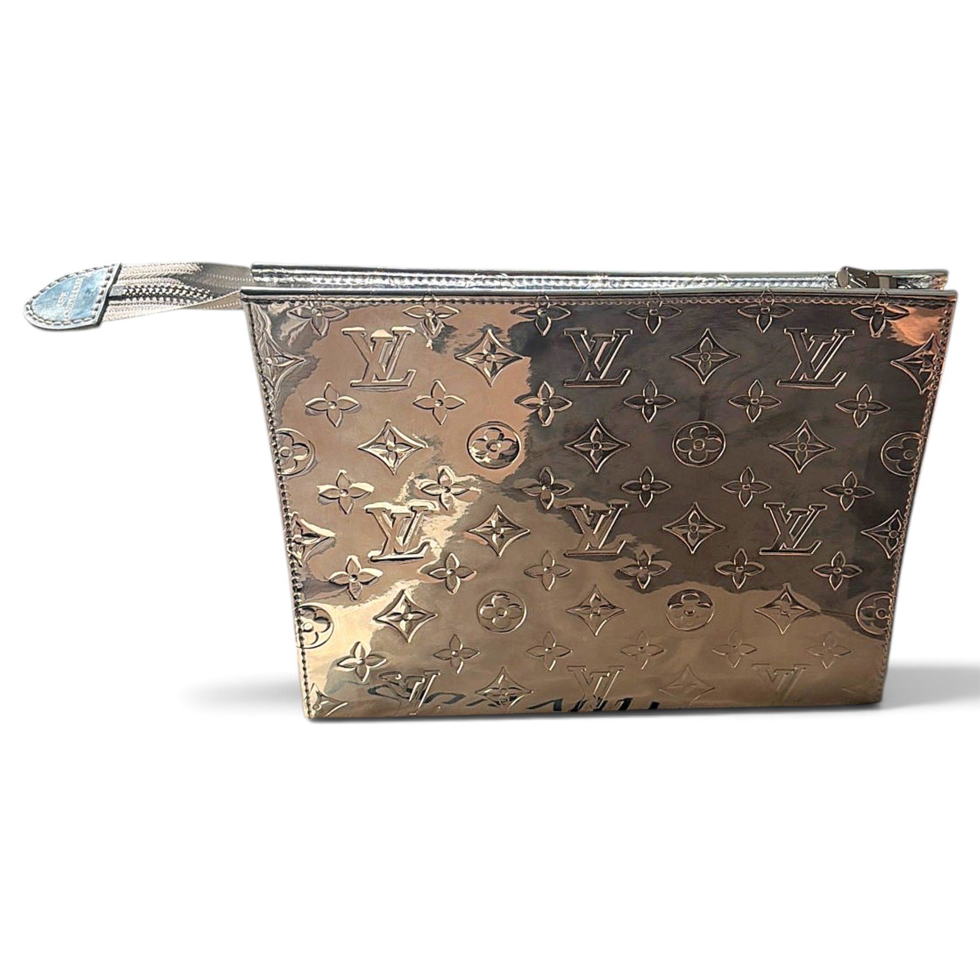 Patent leather clutch bag