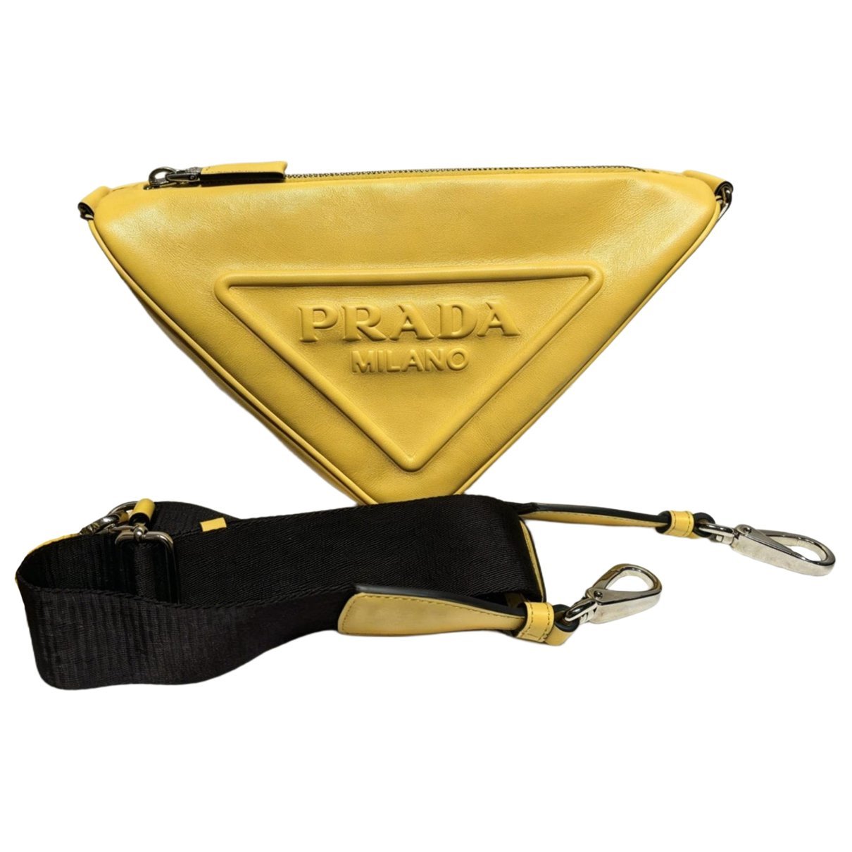 Triangle leather handbag