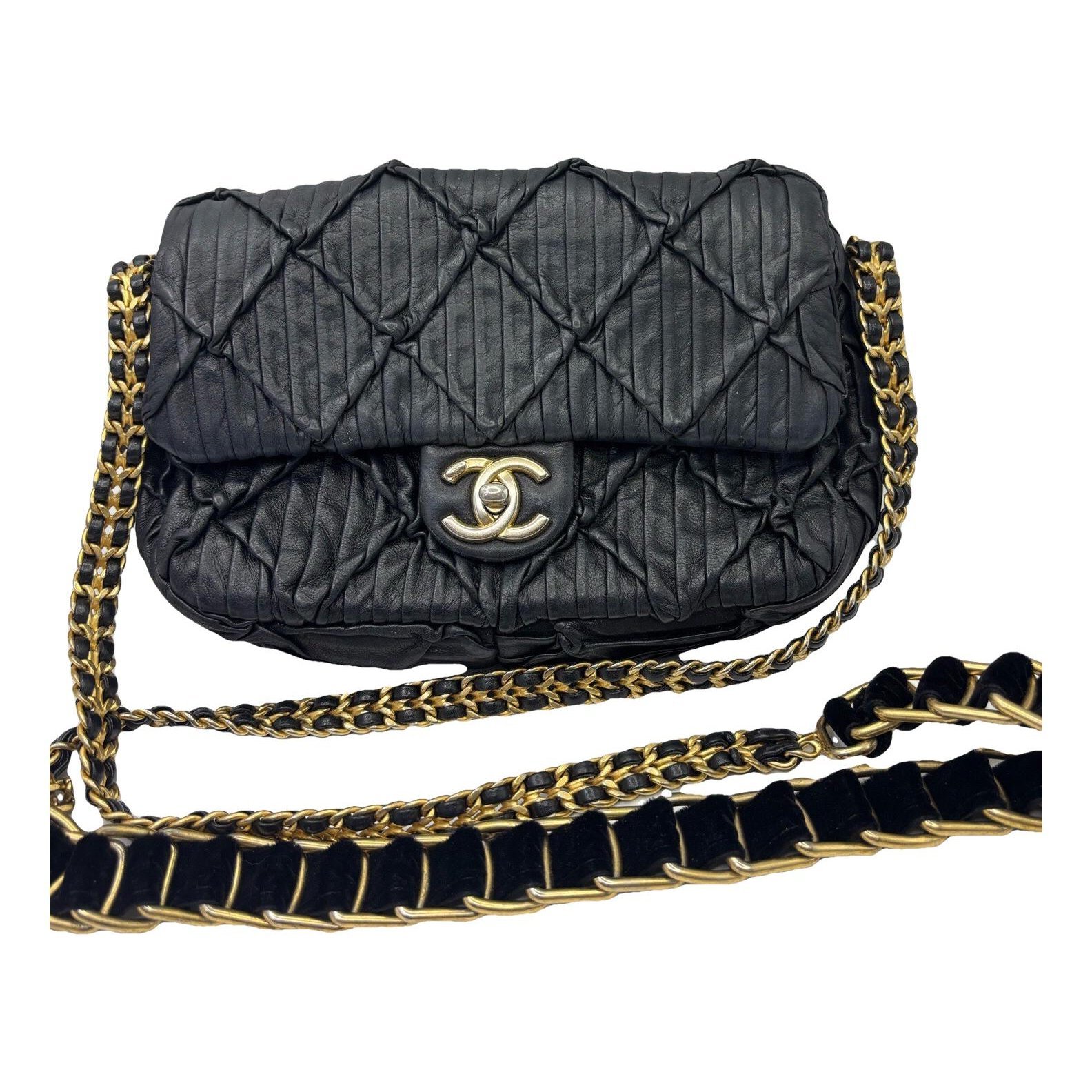 Timeless/Classique leather crossbody bag