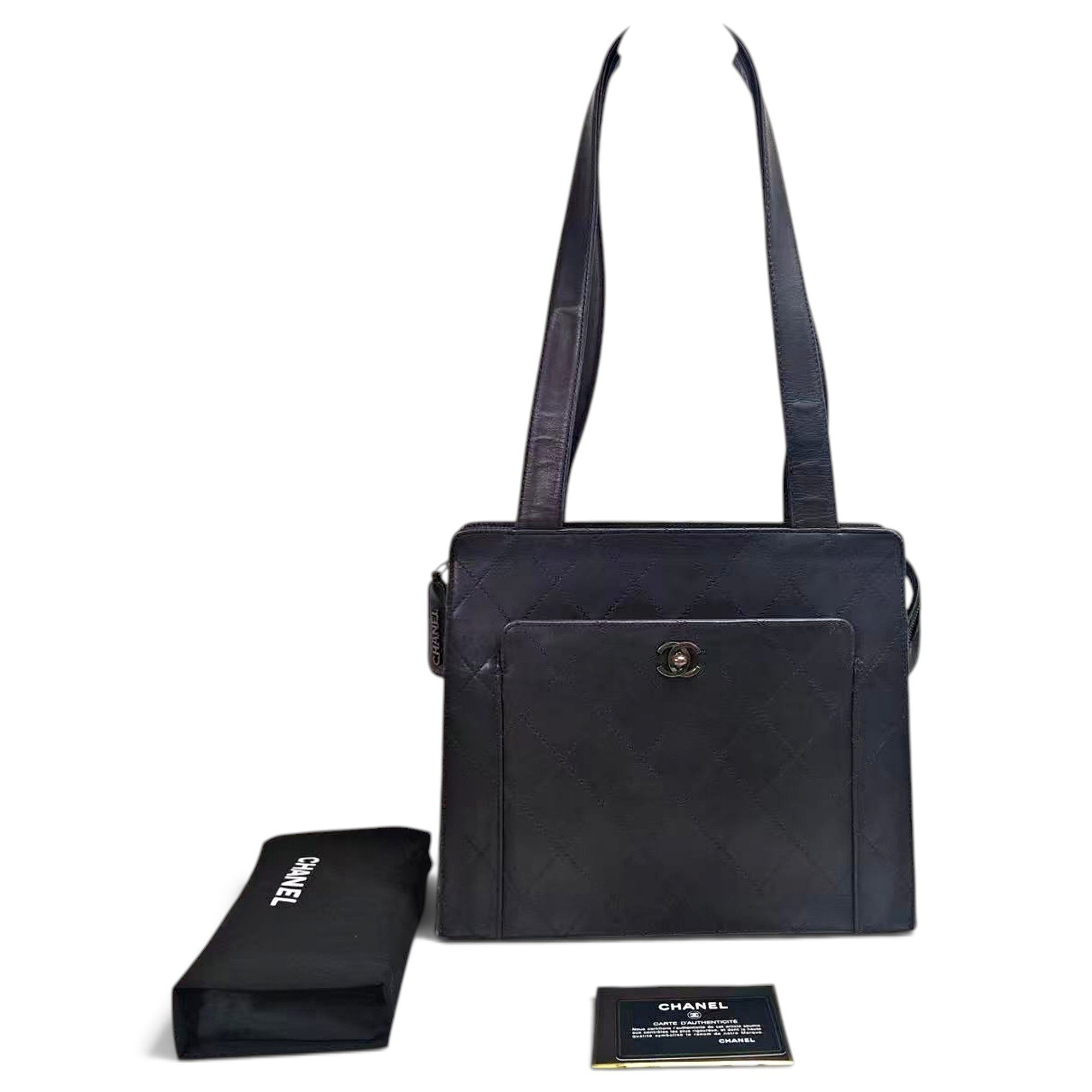 Leather handbag