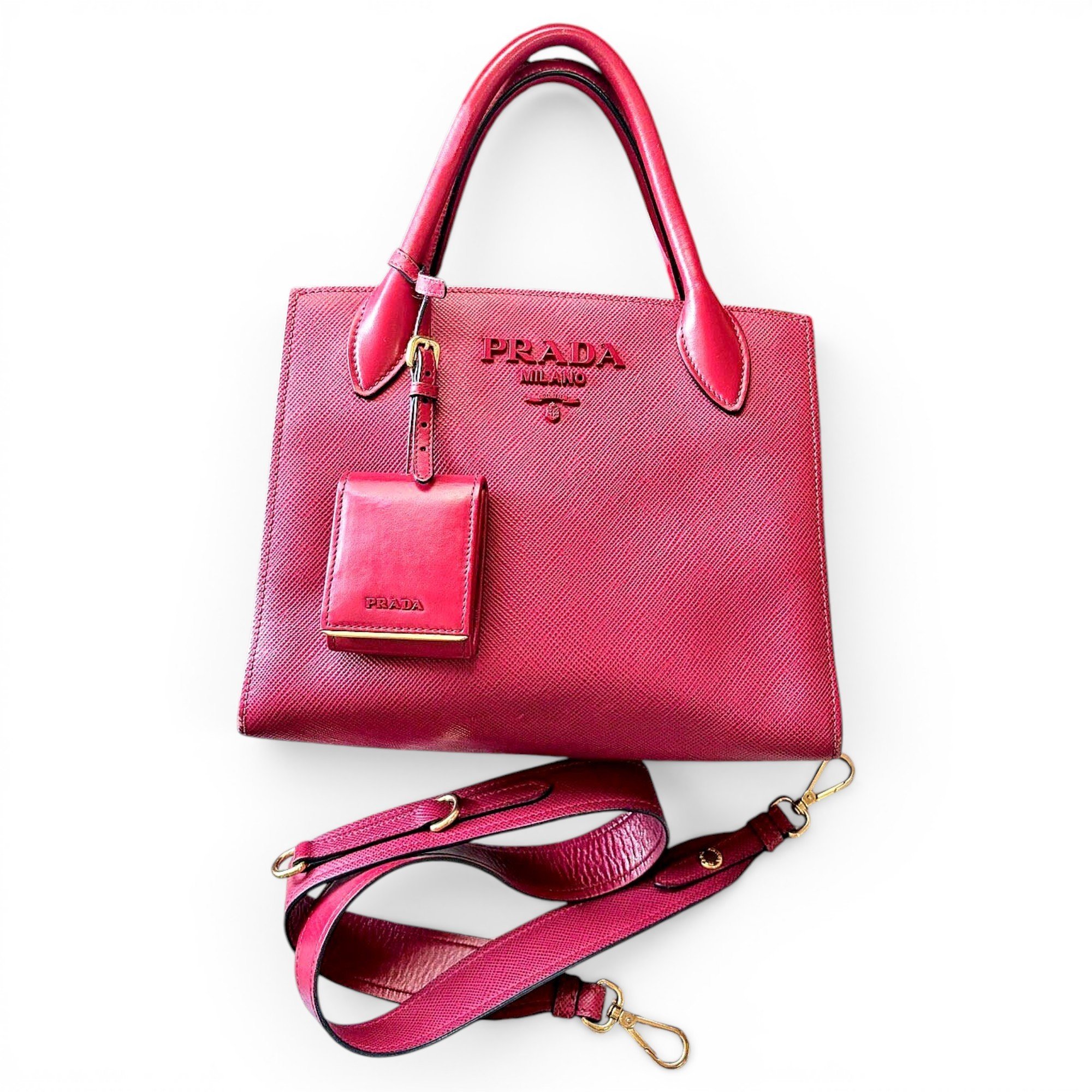 Monochrome leather handbag