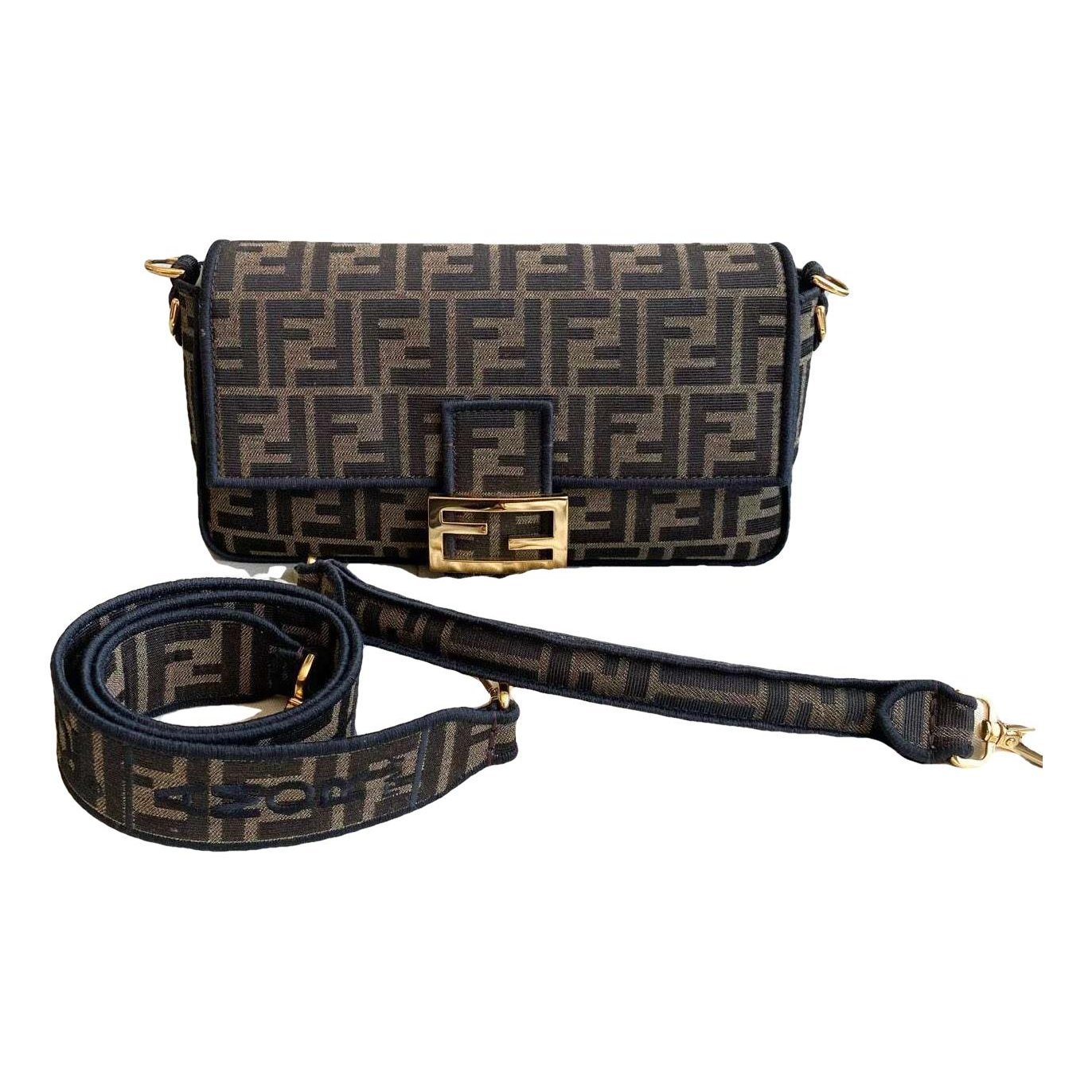 Baguette cloth handbag