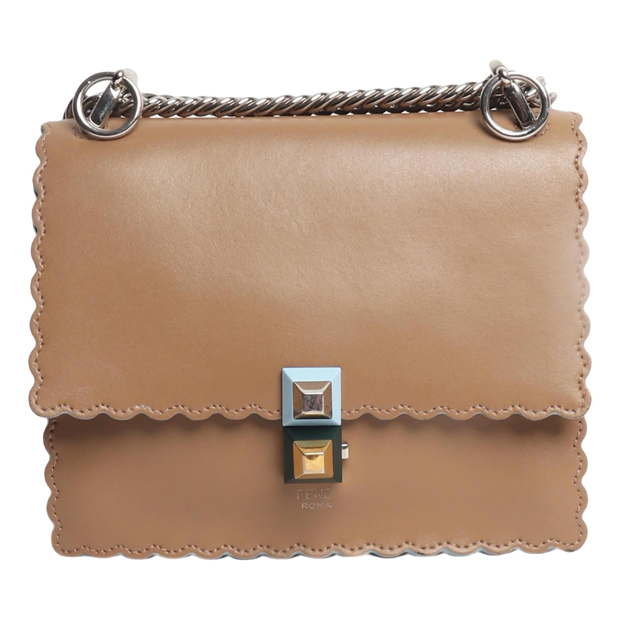 Kan I leather bag