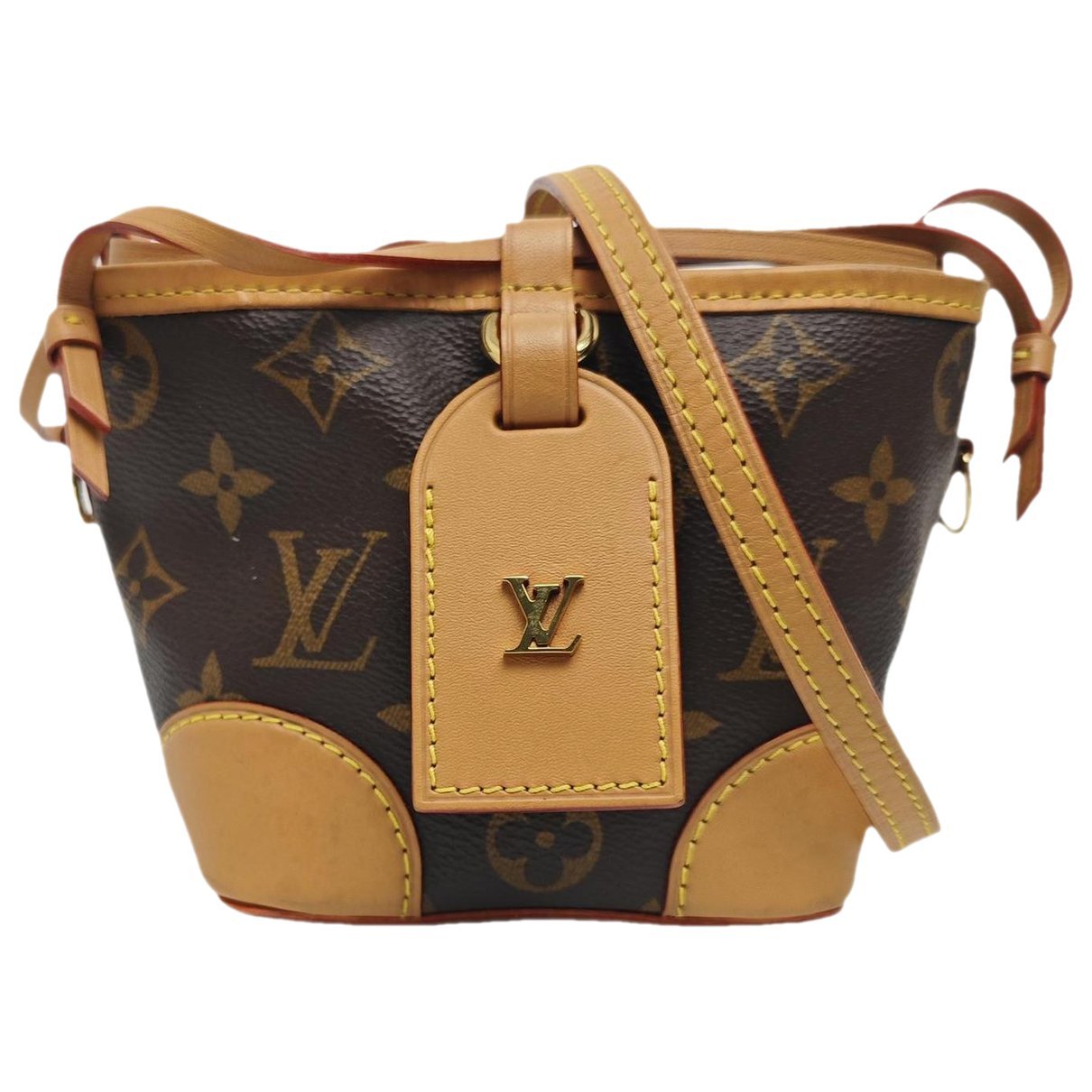 Nano Noé leather crossbody bag