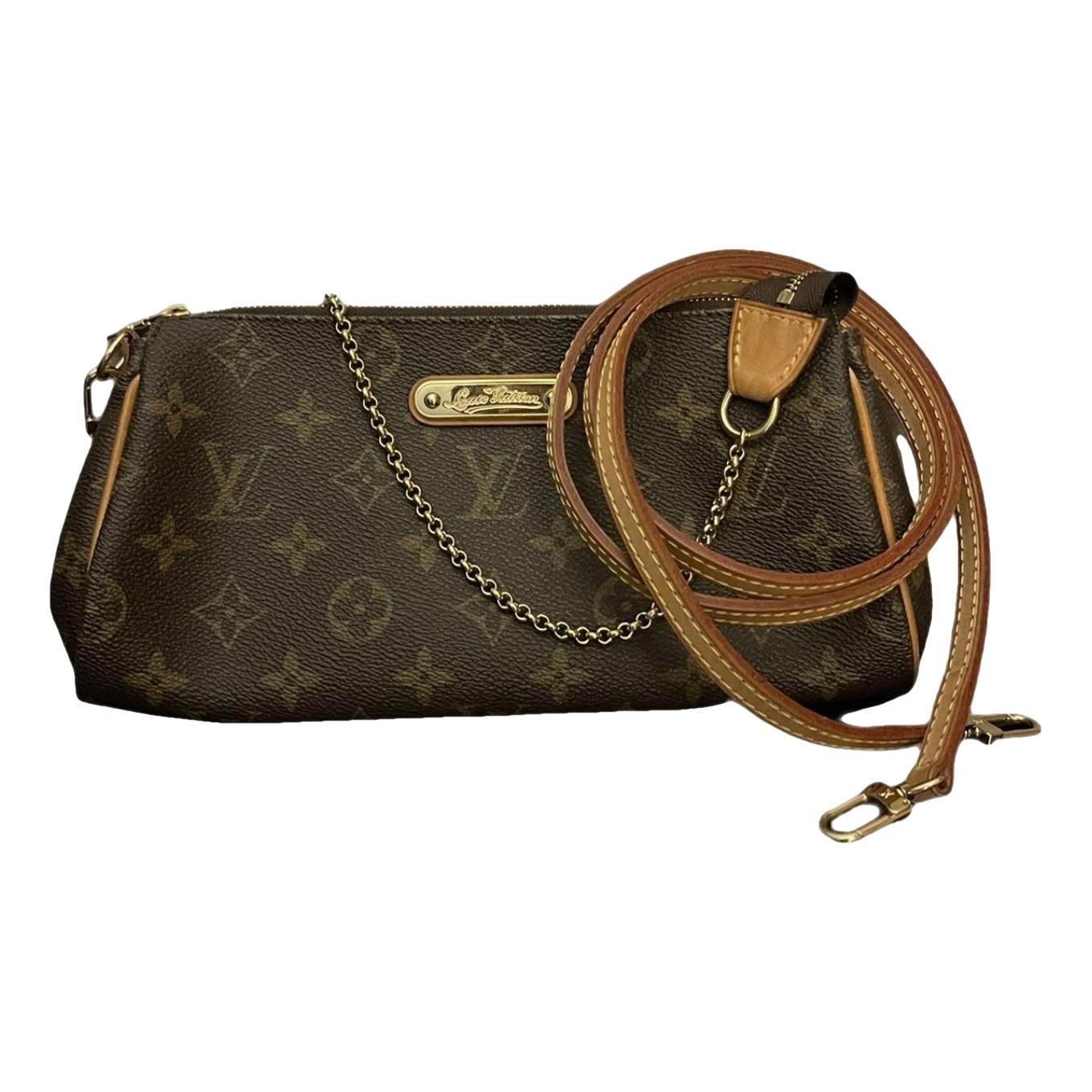 Louis Vuitton Leather clutch bag