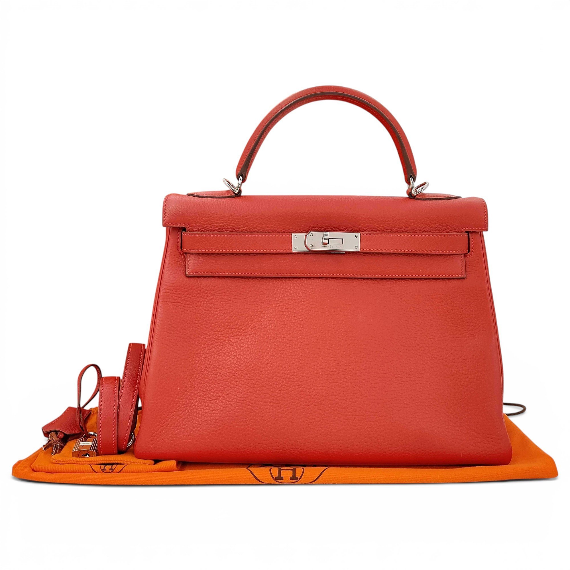 Kelly 32 leather handbag