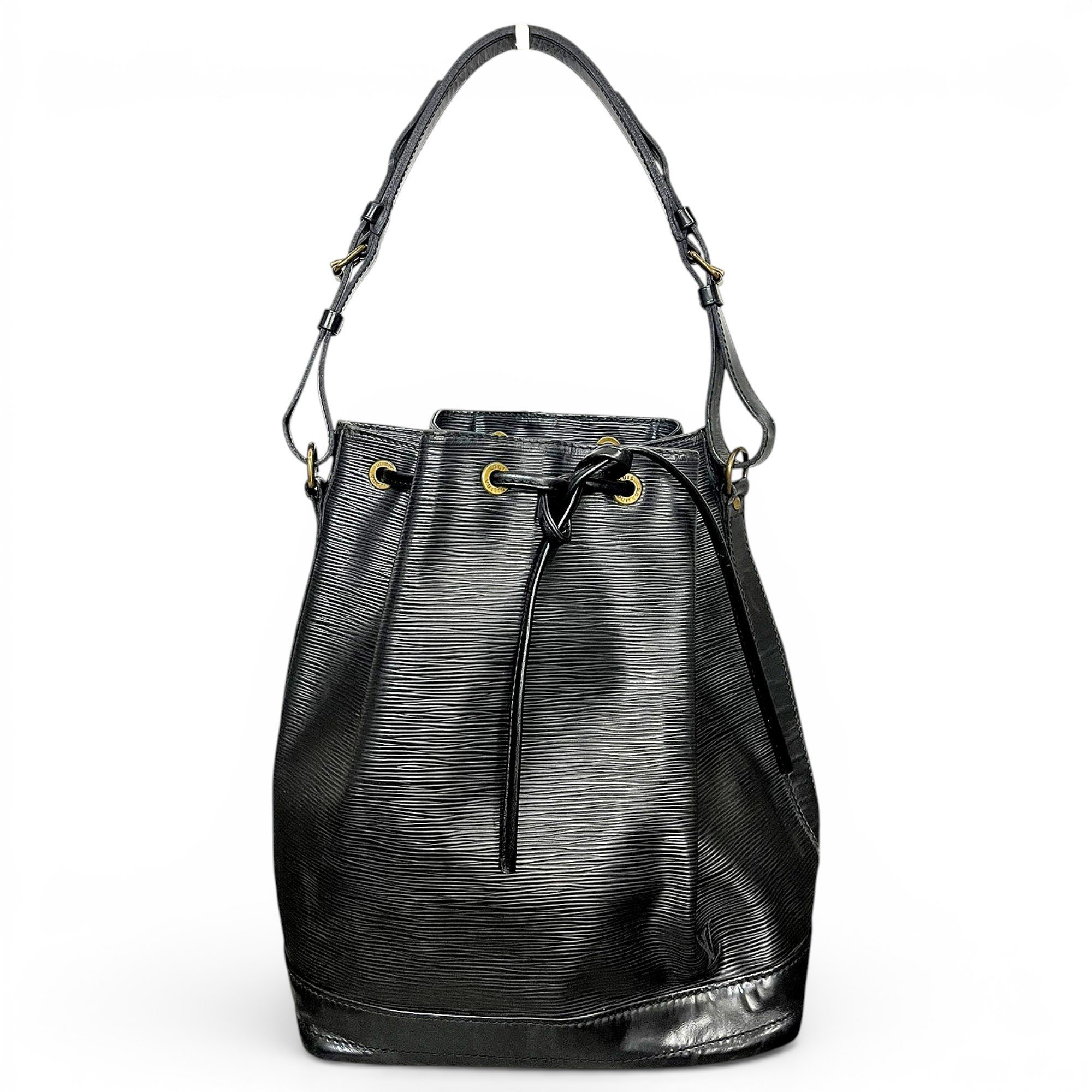 Noé leather handbag