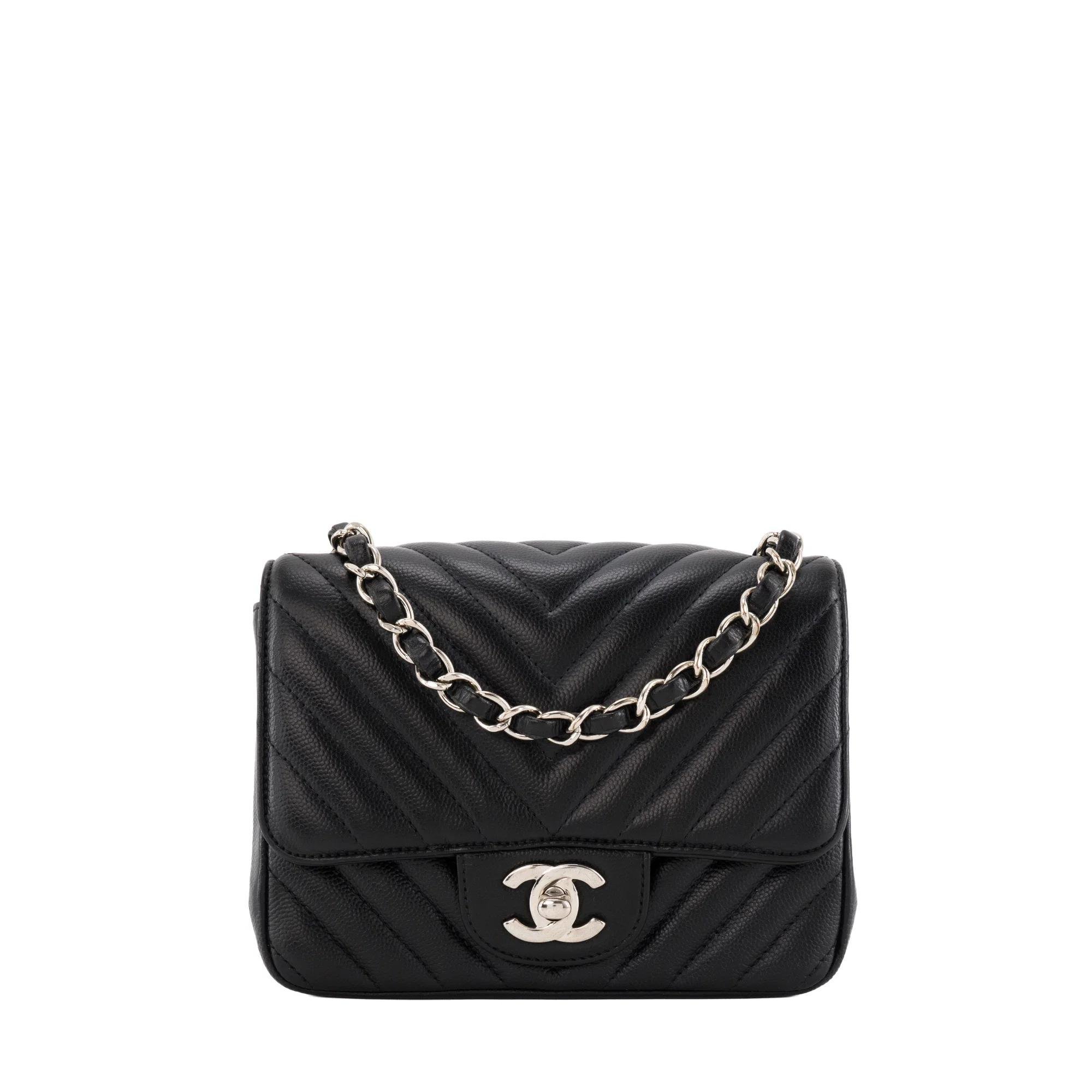 Classic CC Shopping leather bag