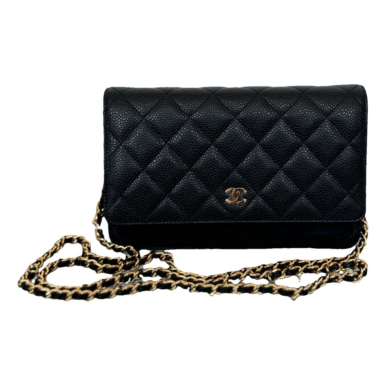Wallet On Chain Timeless/Classique leather crossbody bag