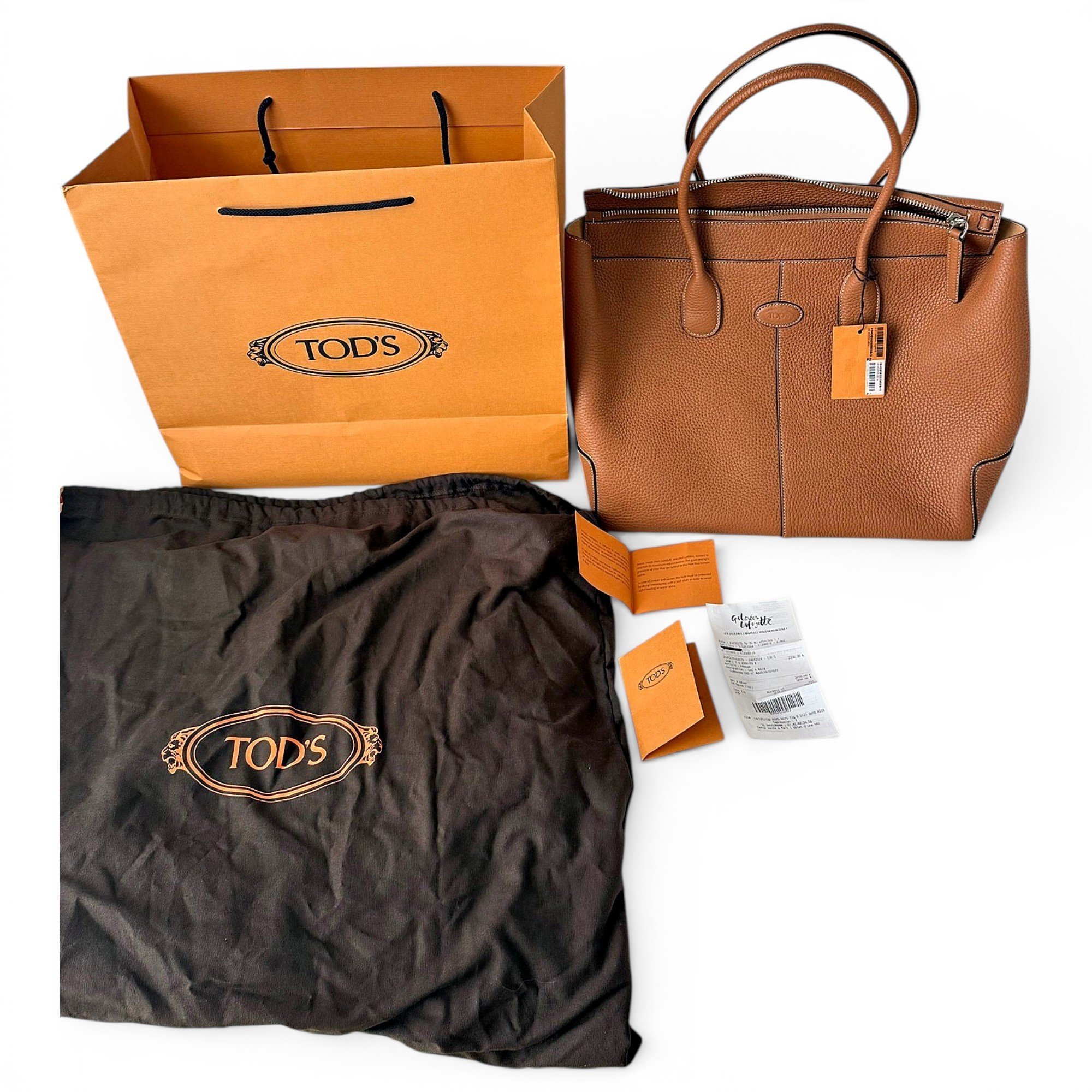 D Bag leather tote