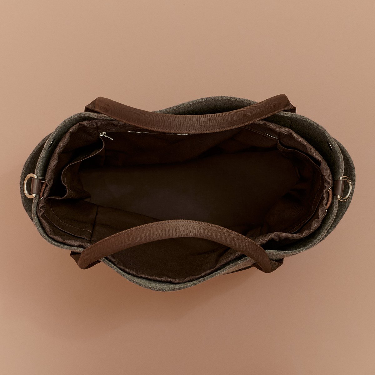 Acier the Grooming Bag