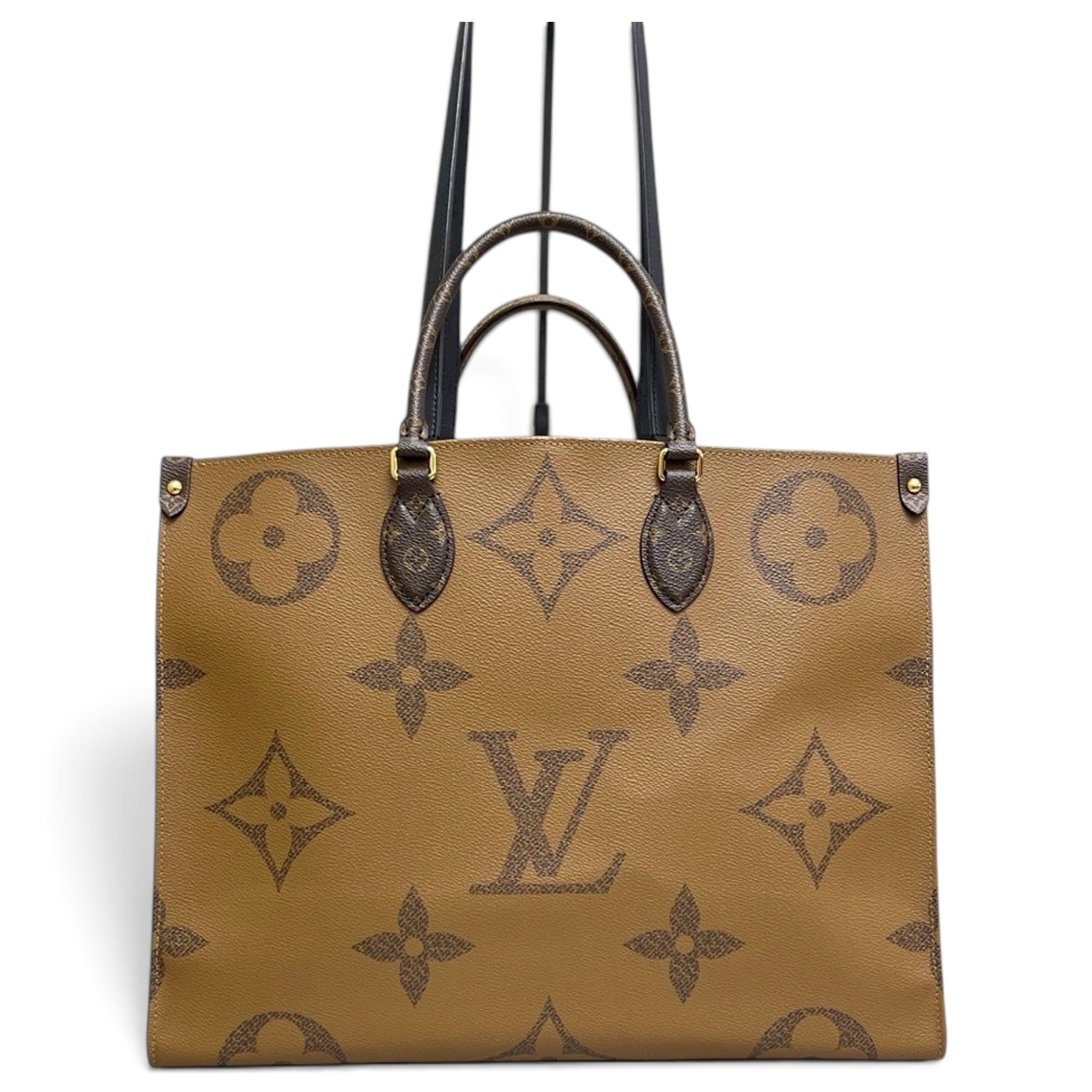 Onthego leather tote